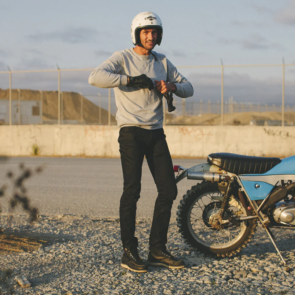 The Slim Jean in Shuttle Loomed Italian Selvage Black Denim - Image 4