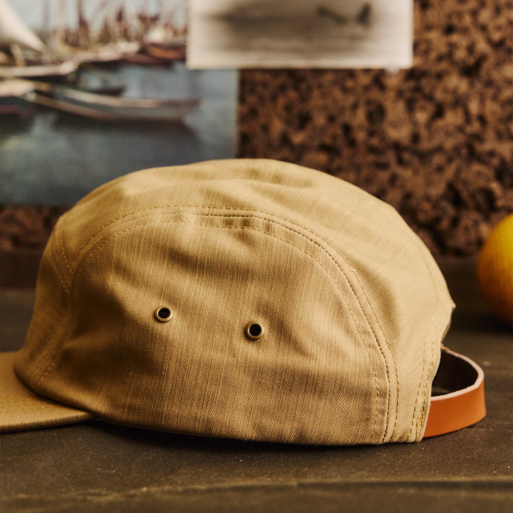 The 5-Panel Cap in Khaki Reverse Sateen - Image 4