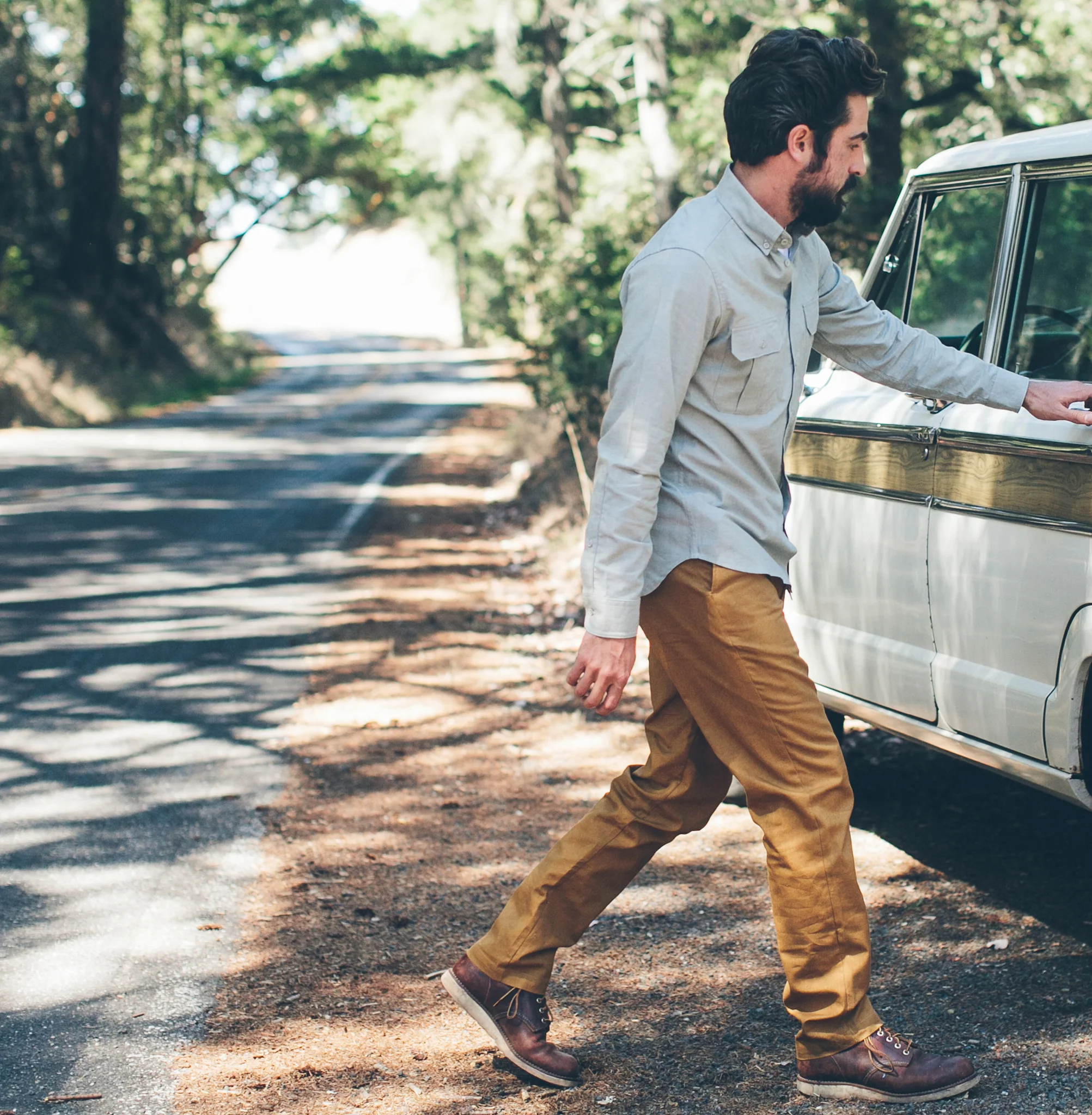 6 Point Pant in Caramel Oxford - Image 4