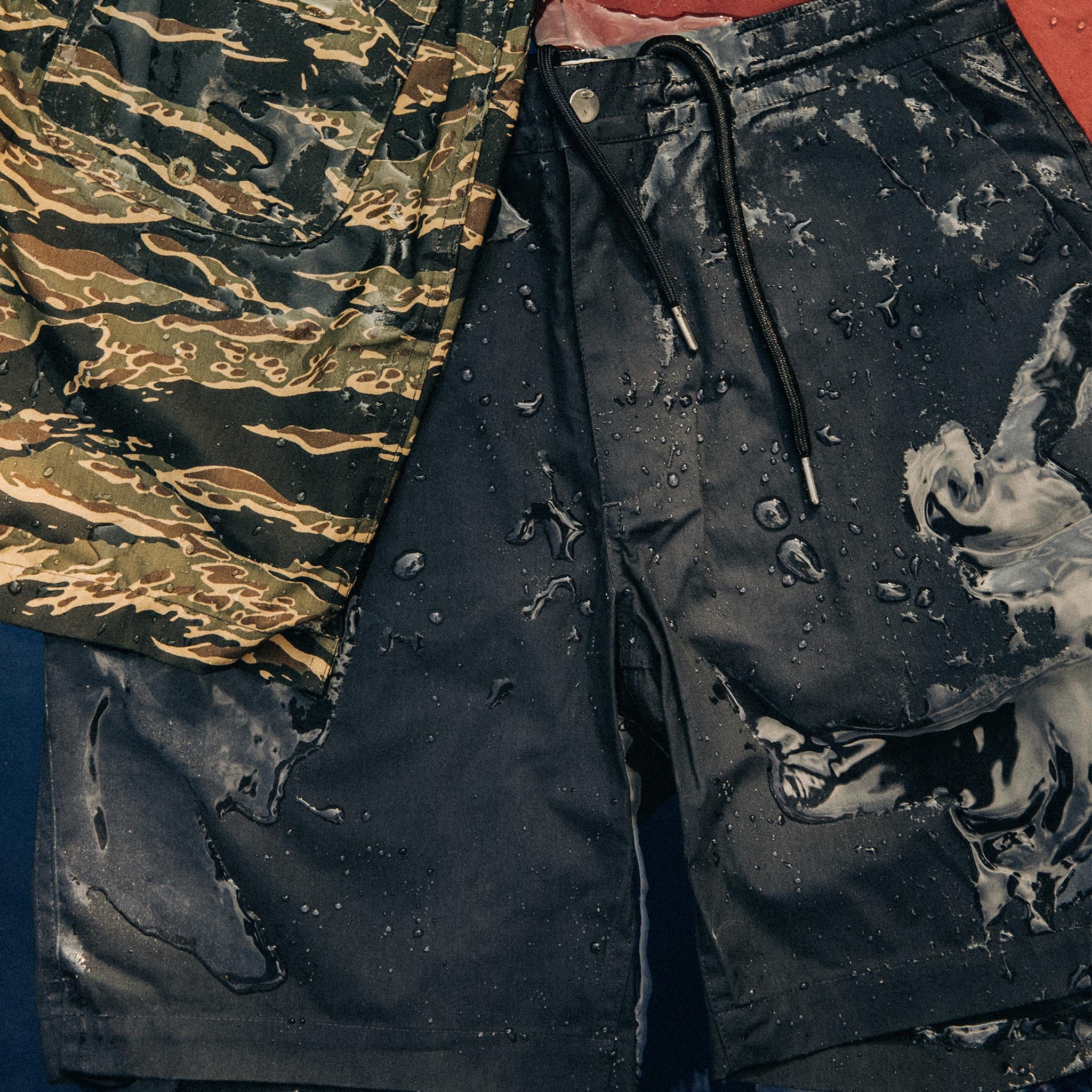 The Adventure Short in Navy - Image 6