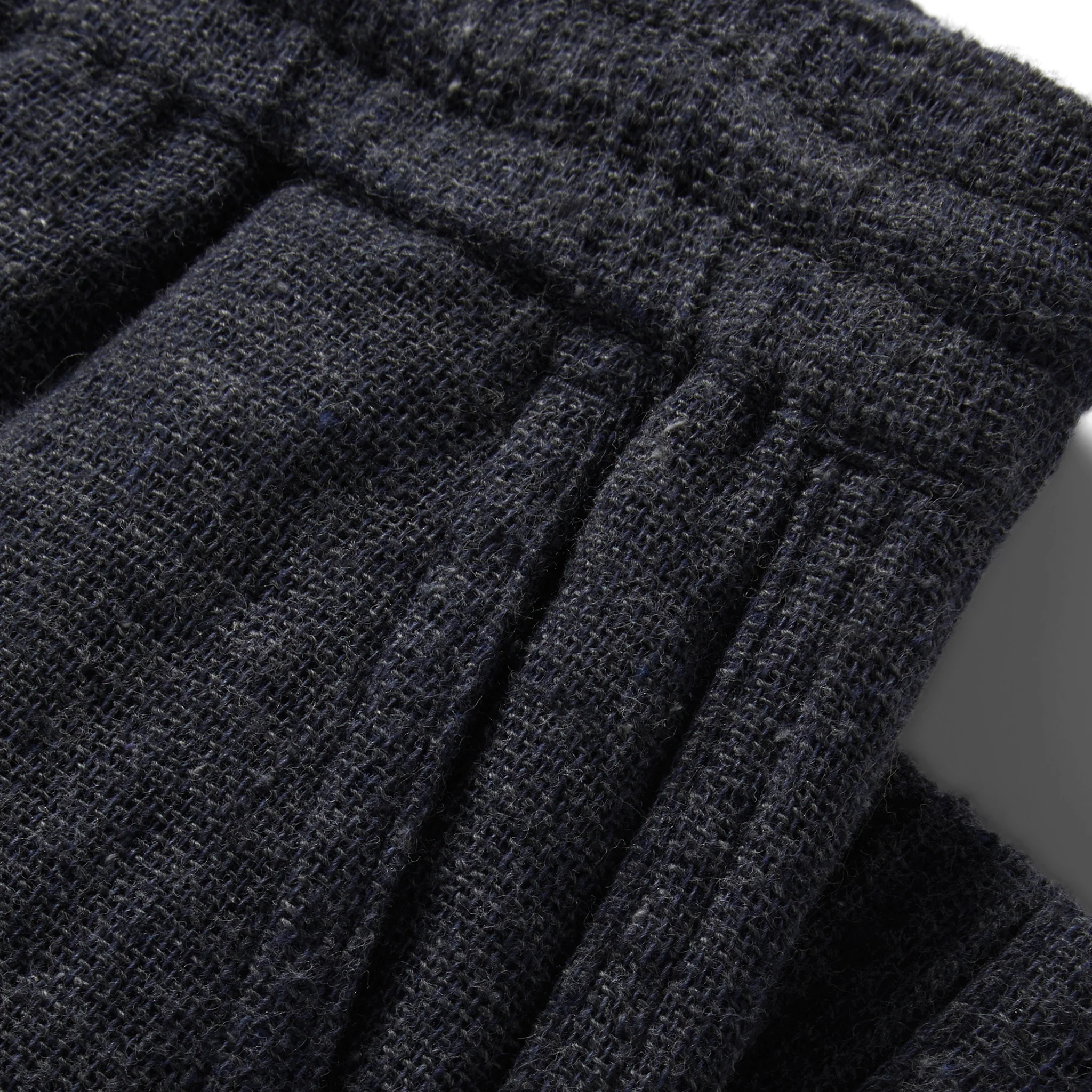 The Apres Pant in Charcoal Donegal - Image 7