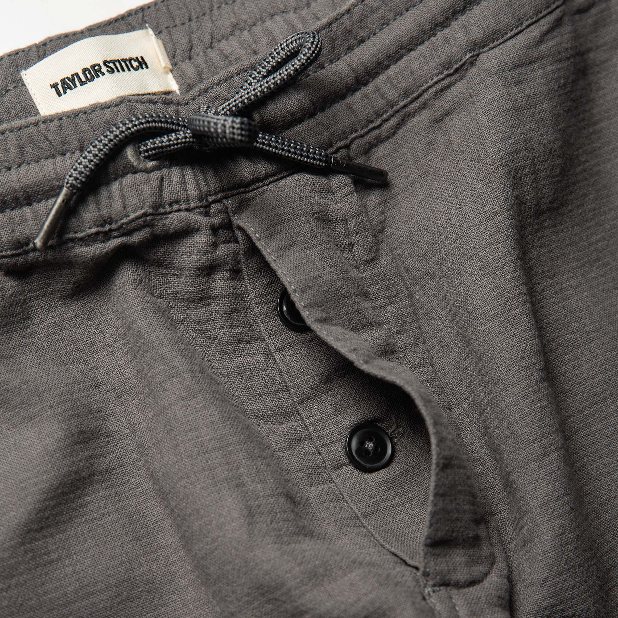 The Apres Pant in Charcoal Double Cloth ('21) - Image 6