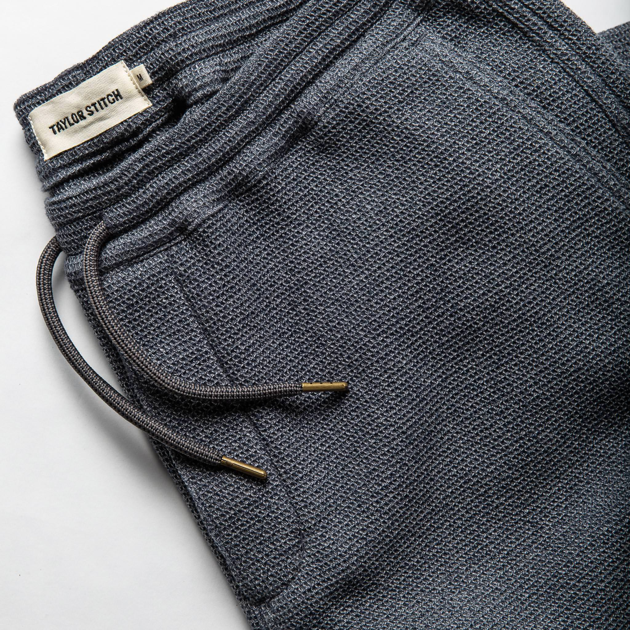 The Apres Pant in Charcoal Waffle - Image 6