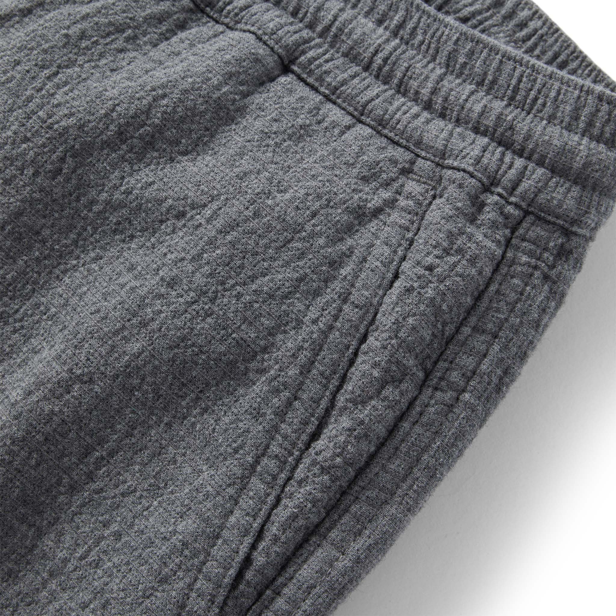 The Apres Pant in Heather Grey Double Cloth - Image 5