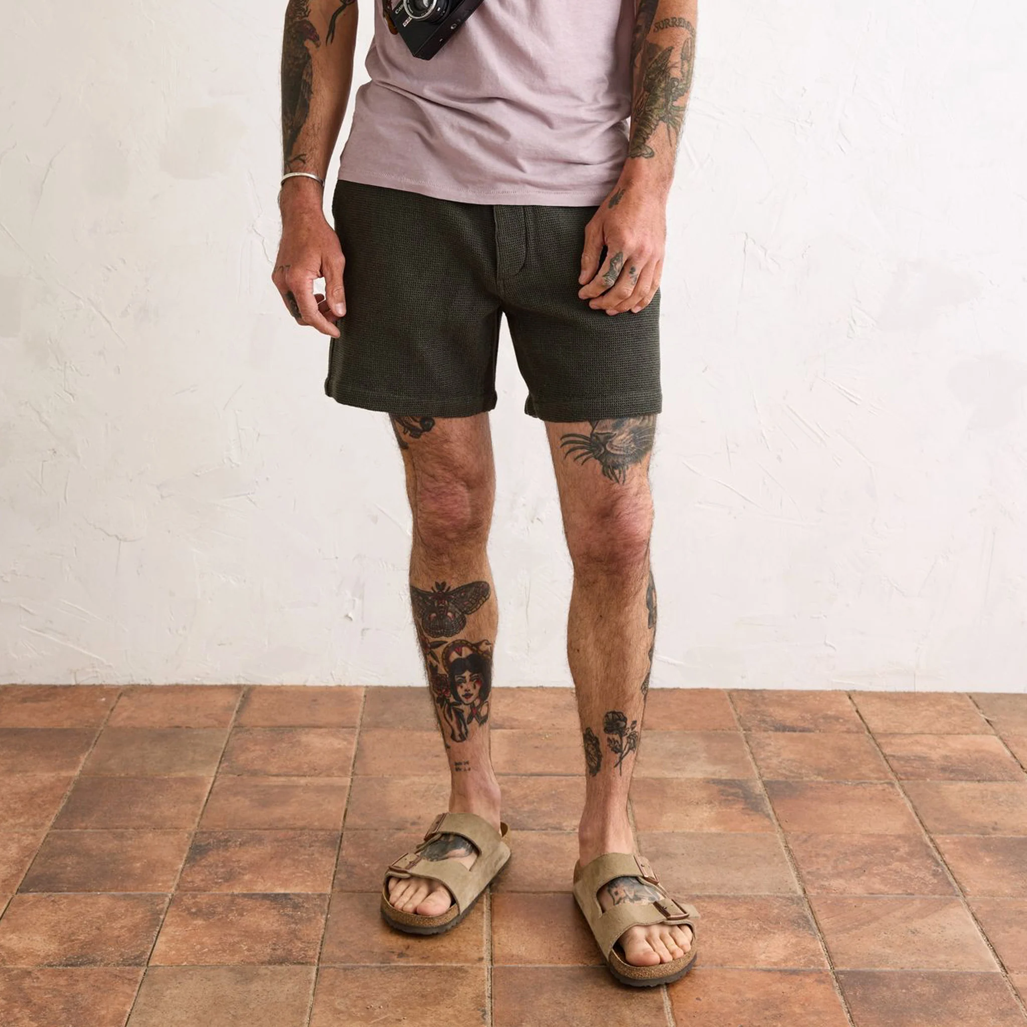 The Apres Short in Army Waffle - Image 2