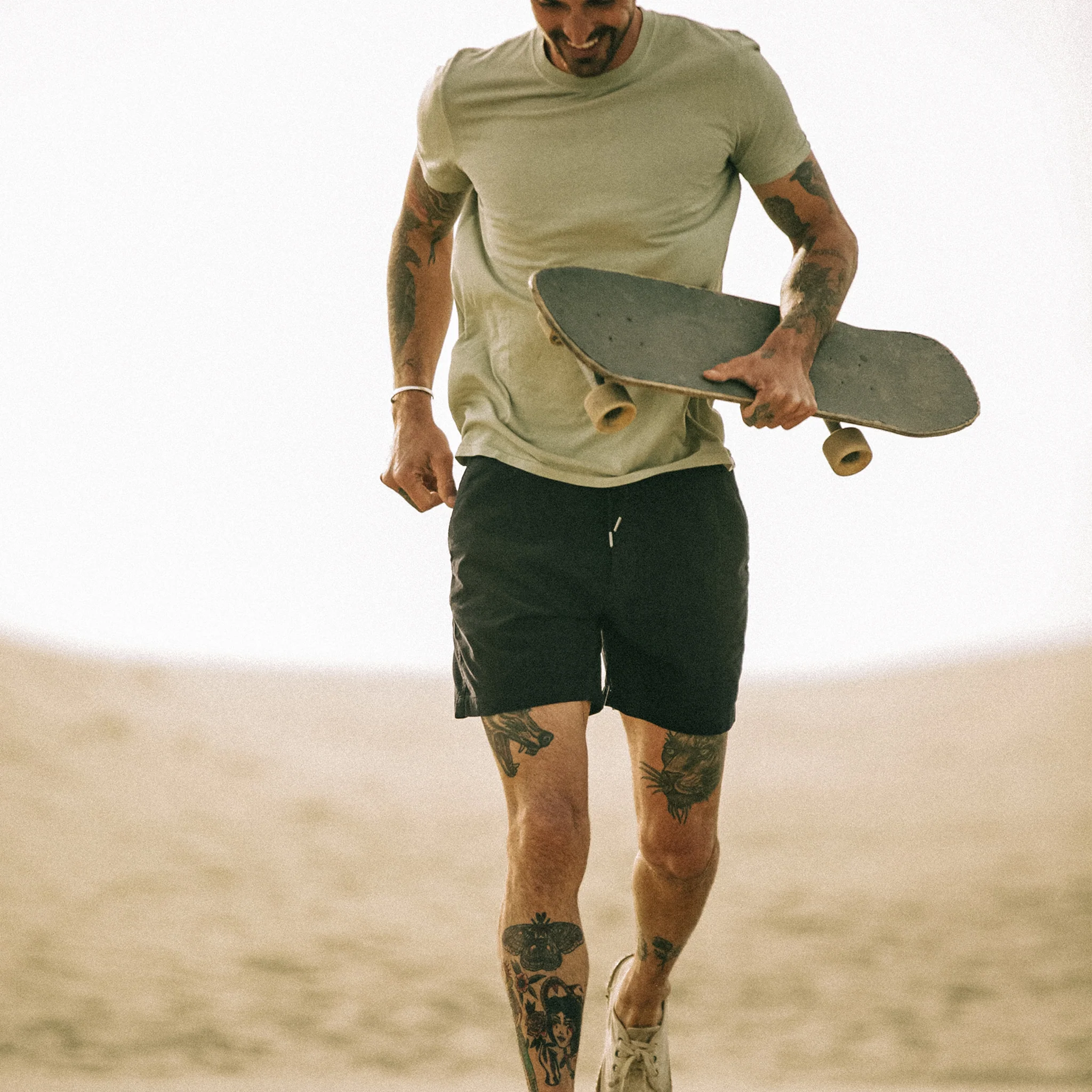 The Apres Short in Dark Navy Pinwale - Image 2