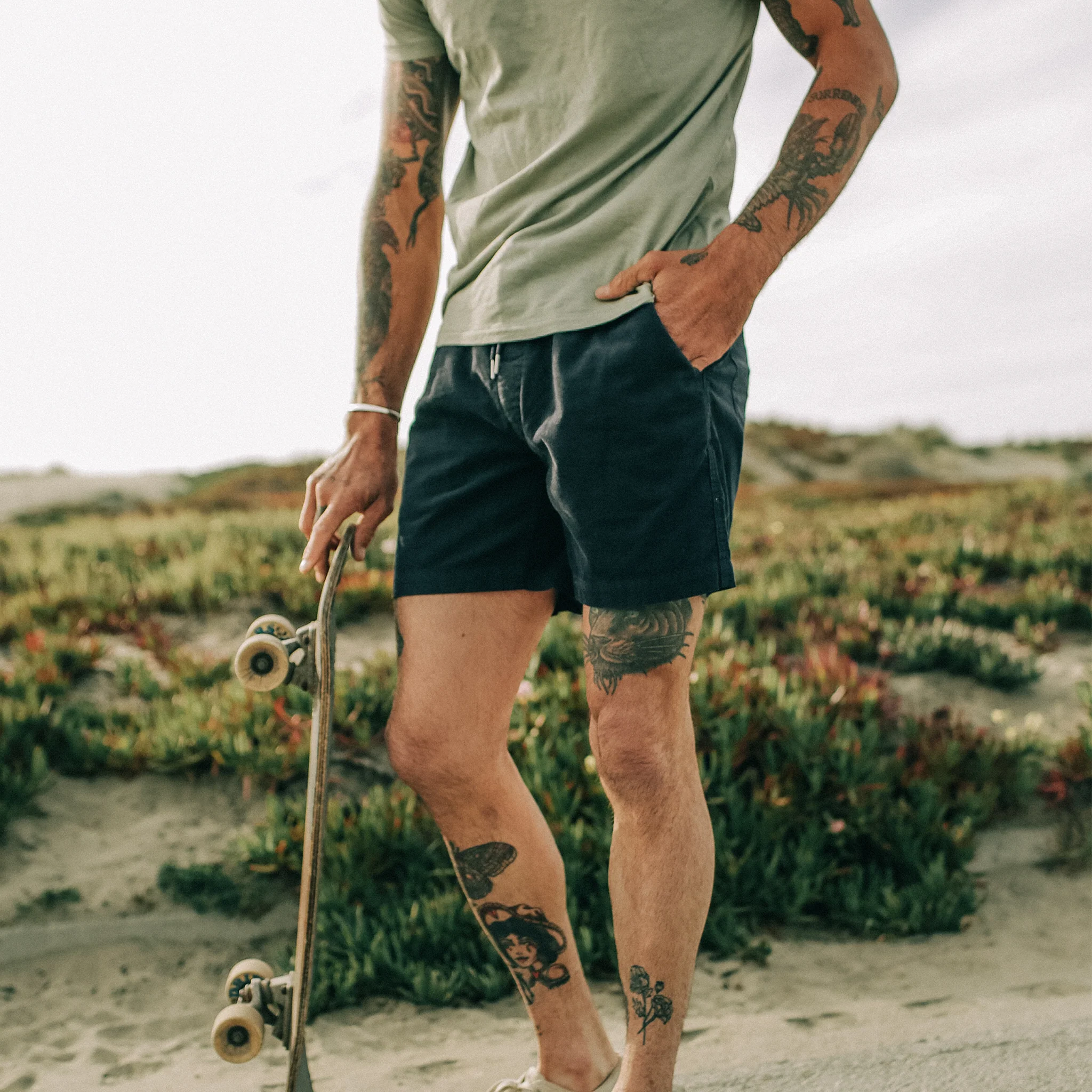 The Apres Short in Dark Navy Pinwale - Image 4