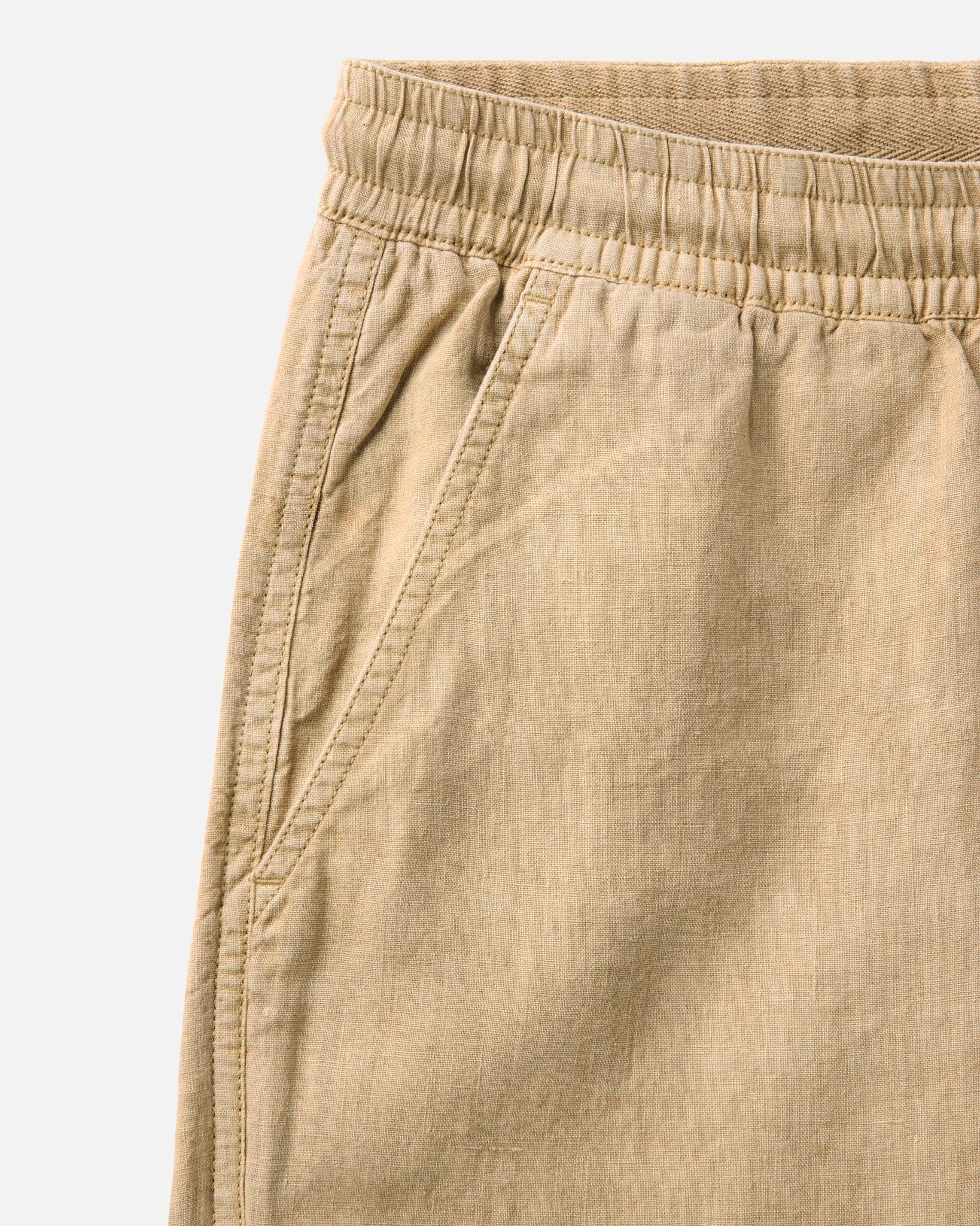 The Apres Short in Field Khaki Hemp - Image 6