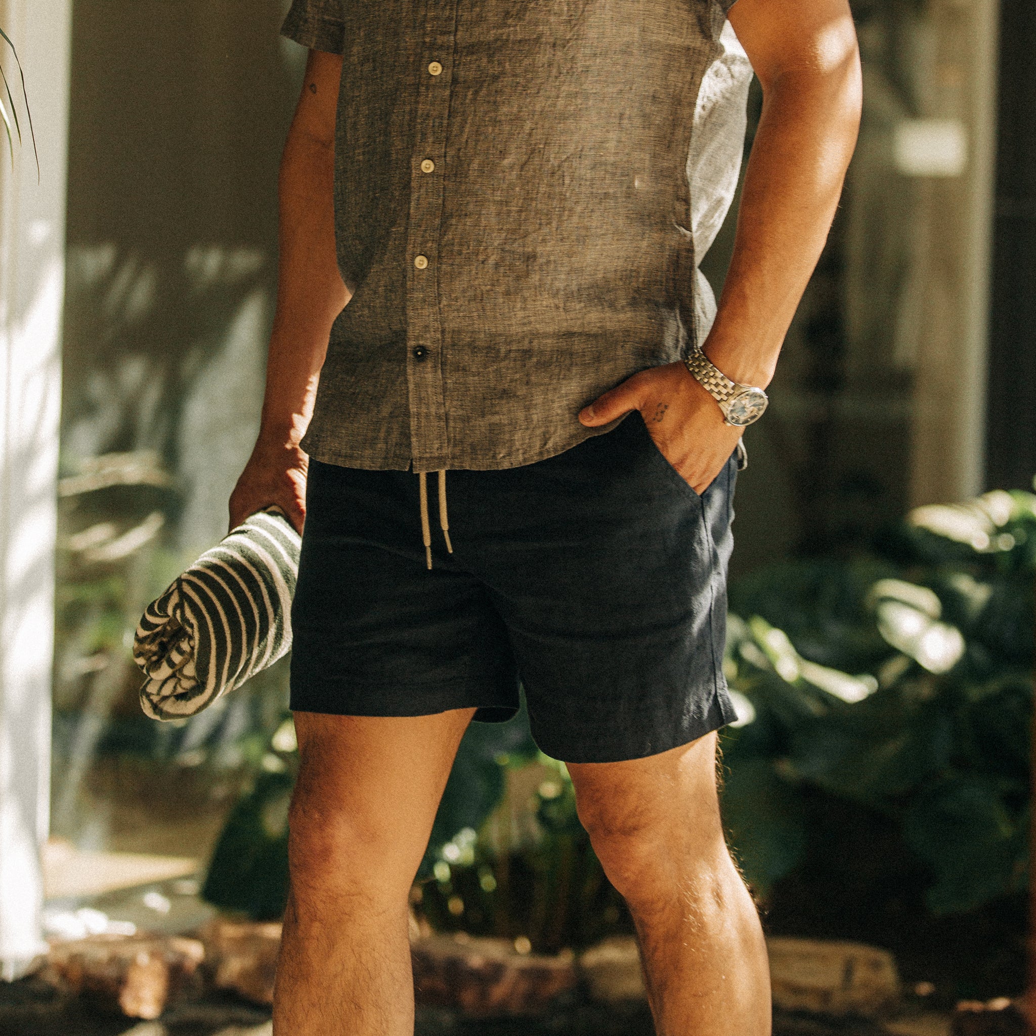 The Apres Short in Navy Hemp - Image 2