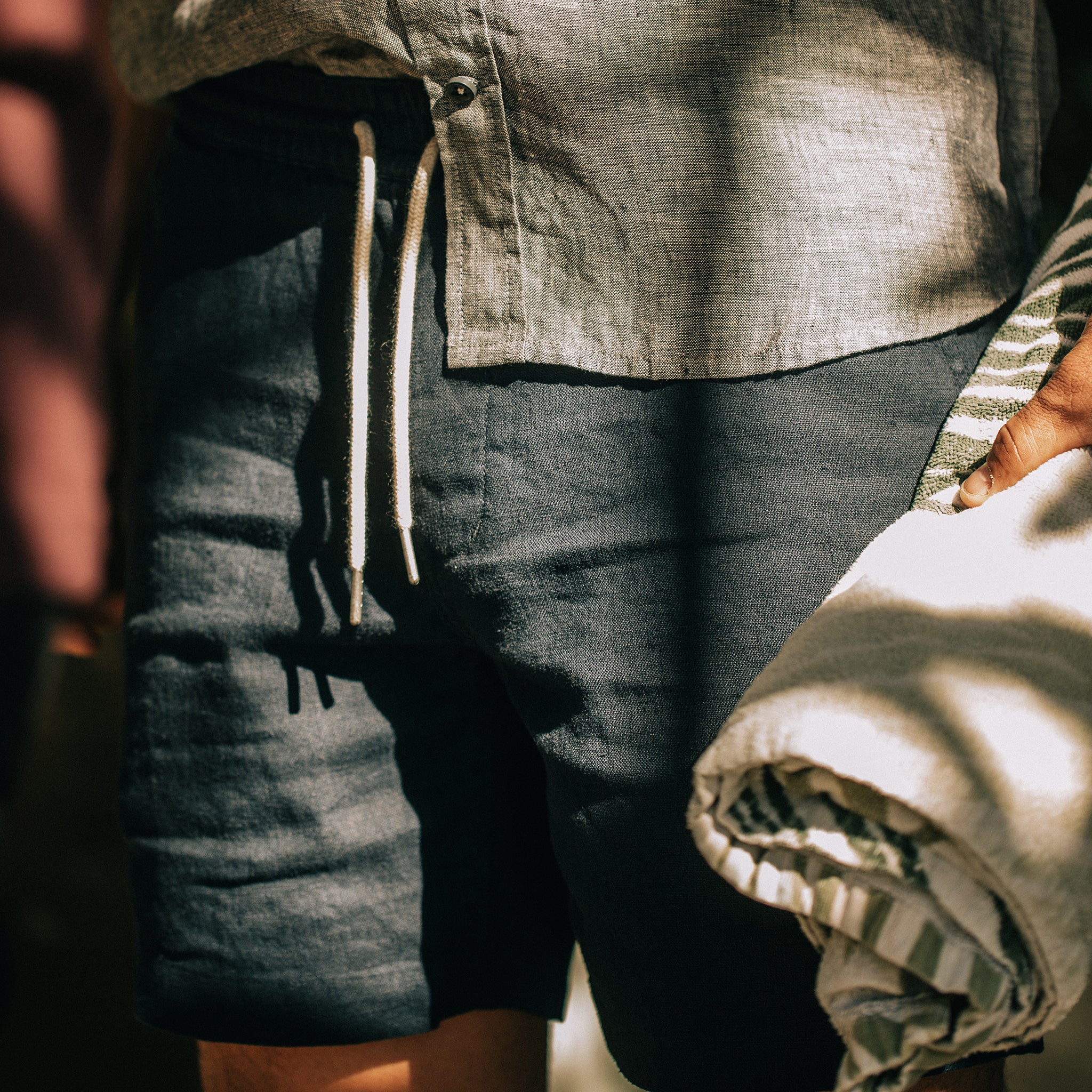 The Apres Short in Navy Hemp - Image 3