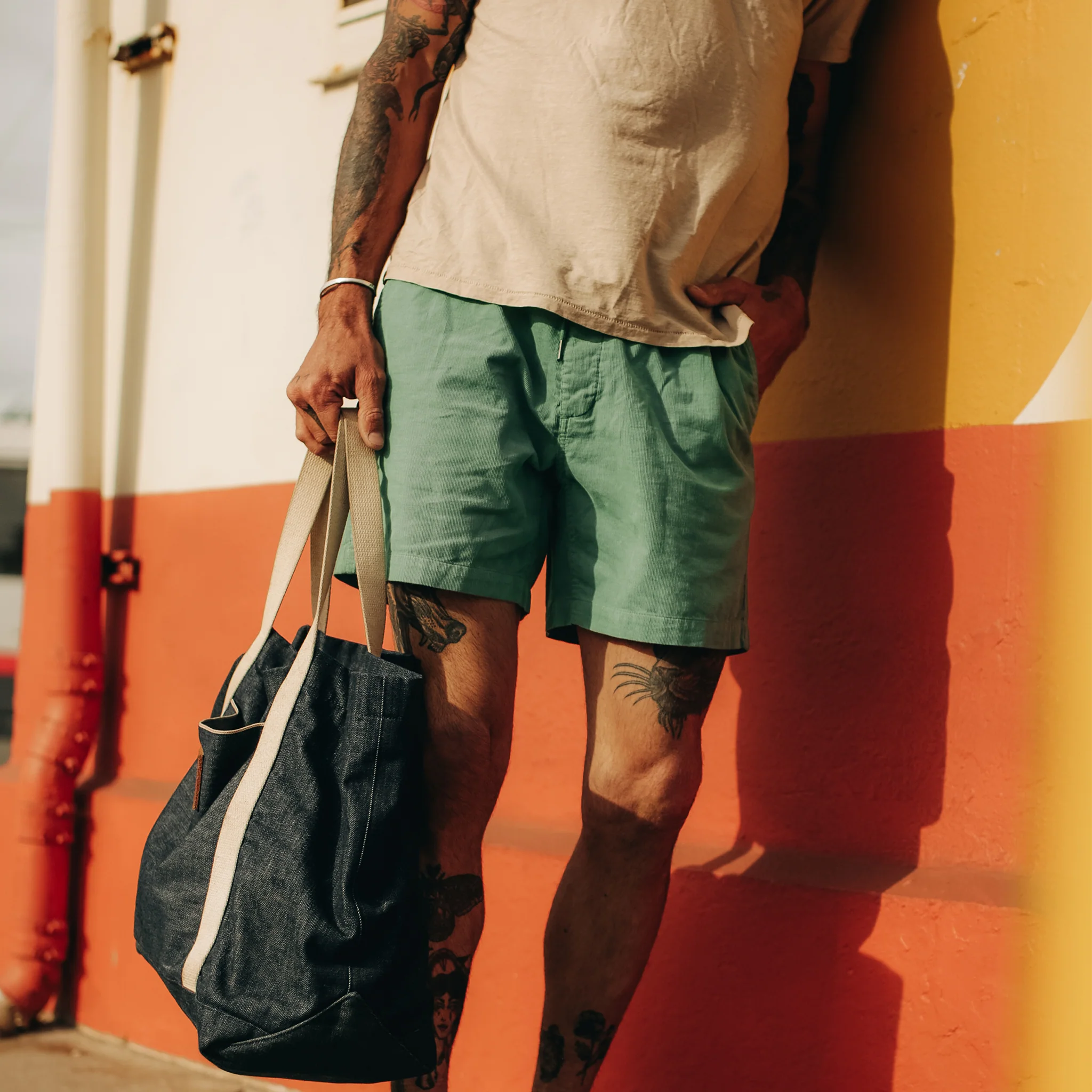 The Apres Short in Ocean Pinwale - Image 3