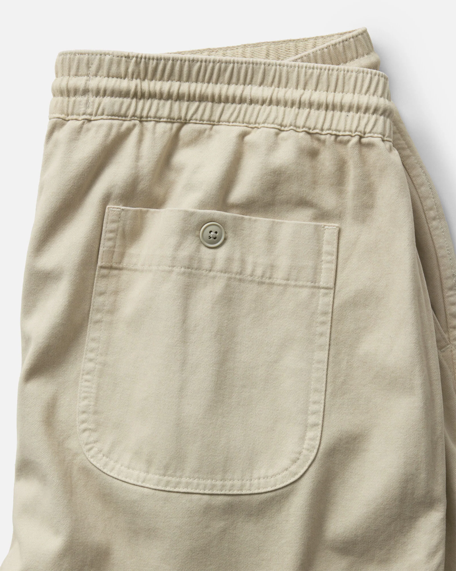 The Apres Short in Organic Aged Stone Foundation Twill - Image 5