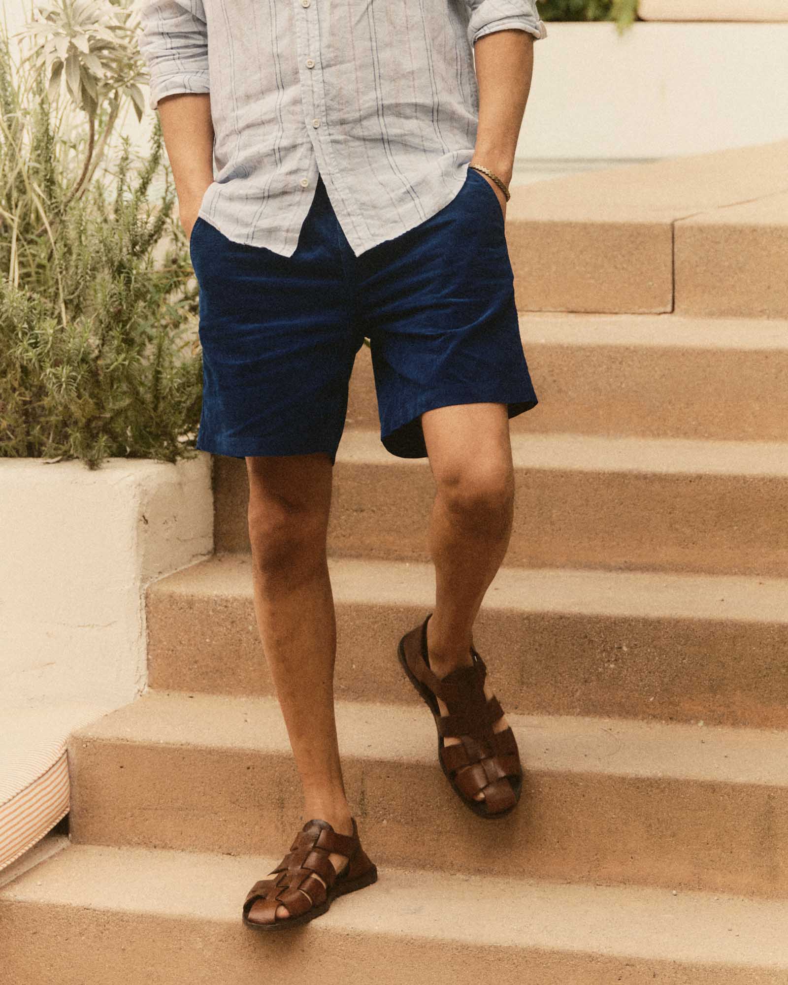 The Apres Short in Rinsed Indigo Pincord - Image 4