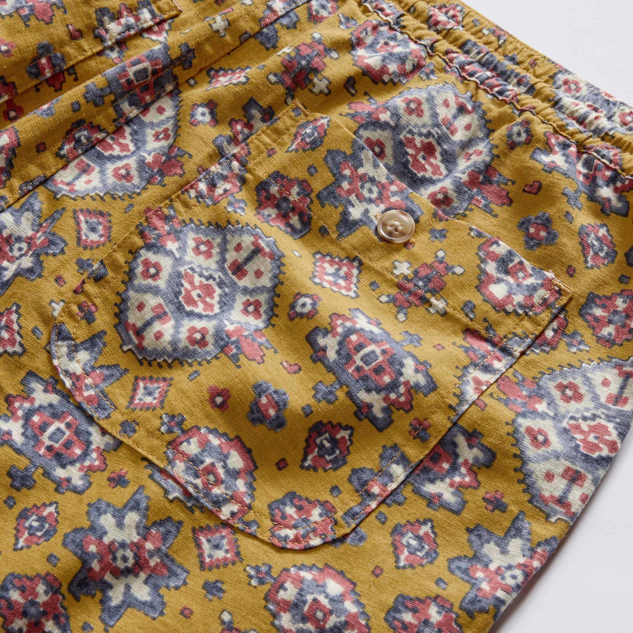 The Apres Short in Tarnished Gold - Image 7