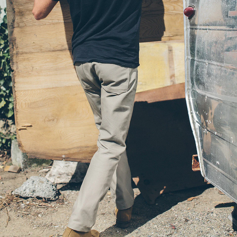 The Chore Pant in Ash - Image 4