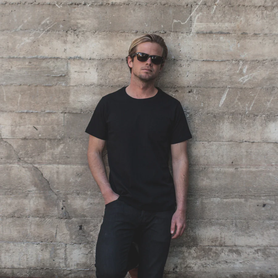 The Crewneck Pocket Tee in Black - Image 2