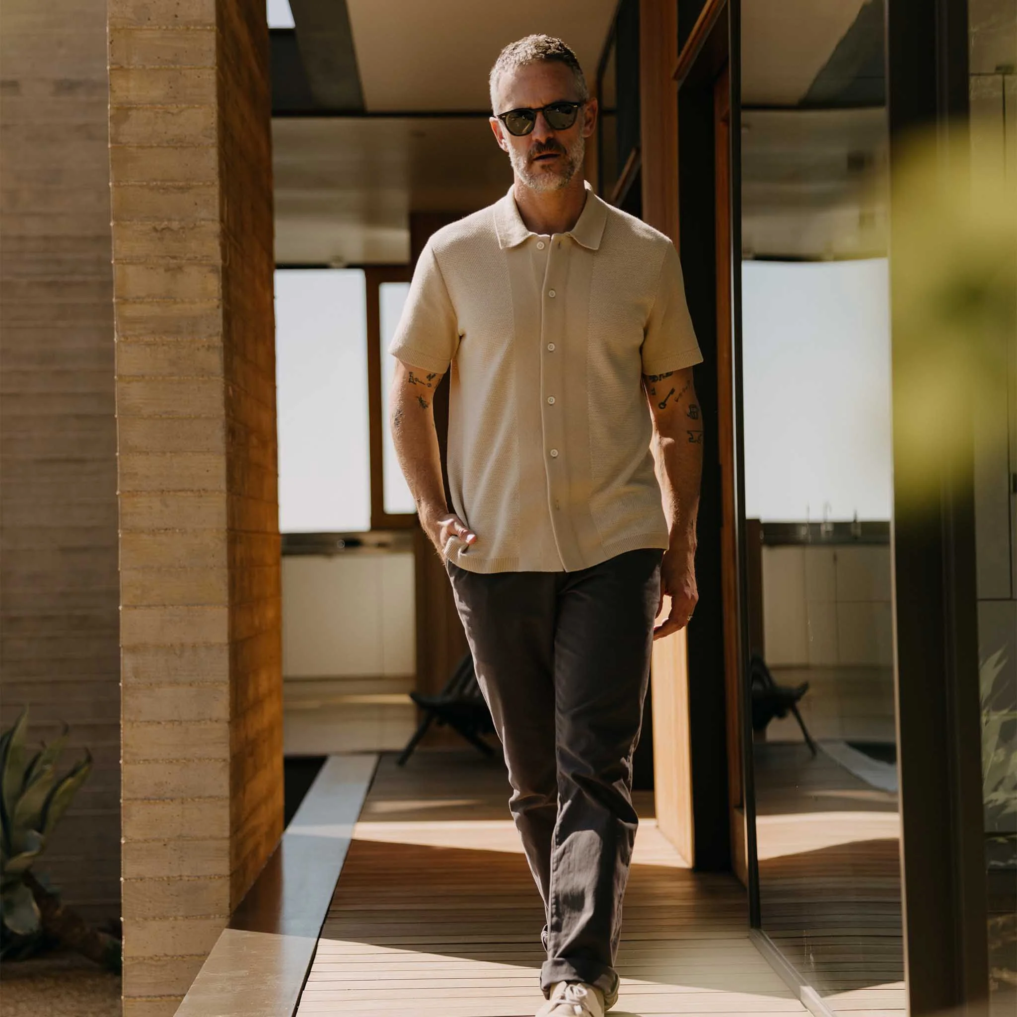 The Button Down Polo in Faded Khaki Seed Stitch - Image 5