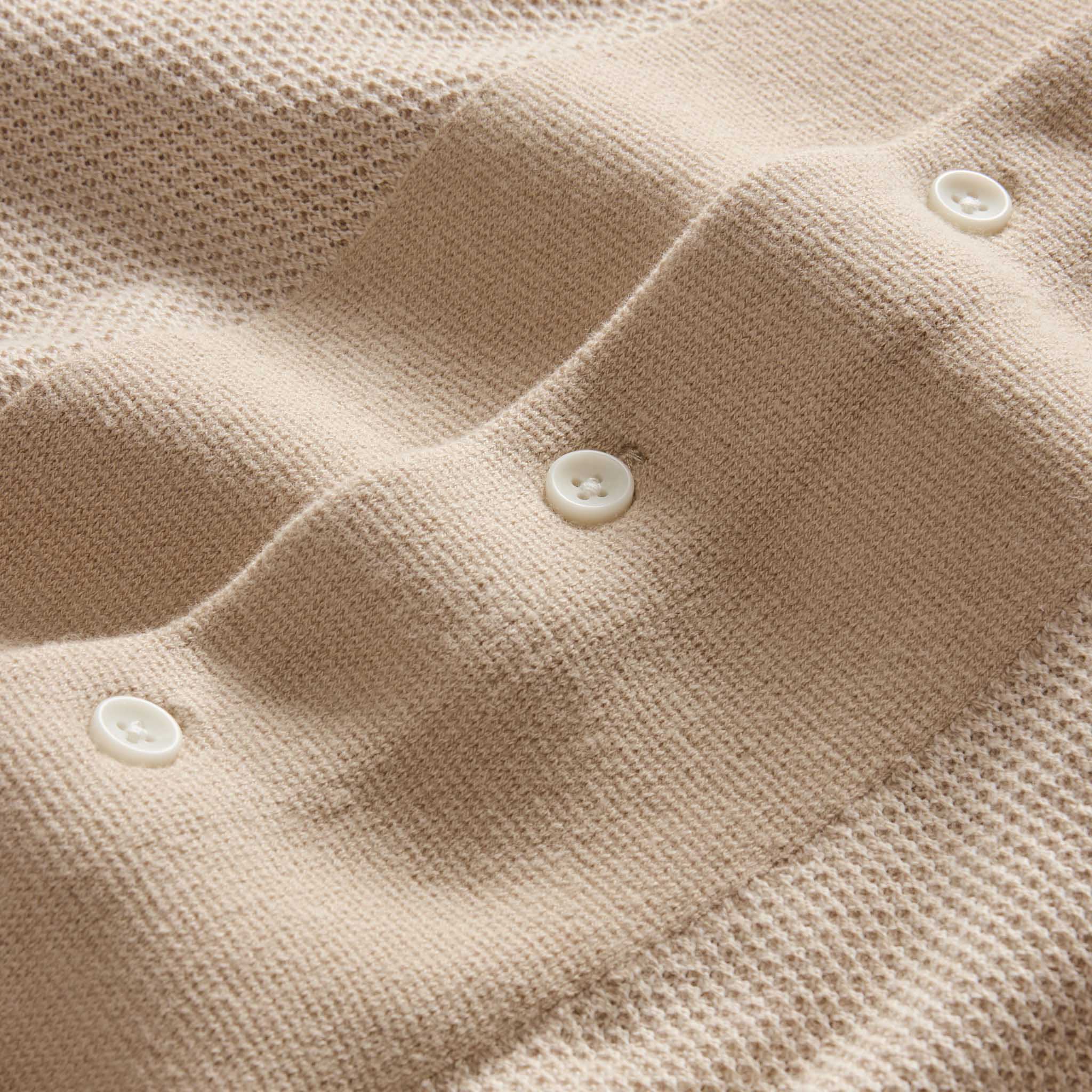 The Button Down Polo in Faded Khaki Seed Stitch - Image 7