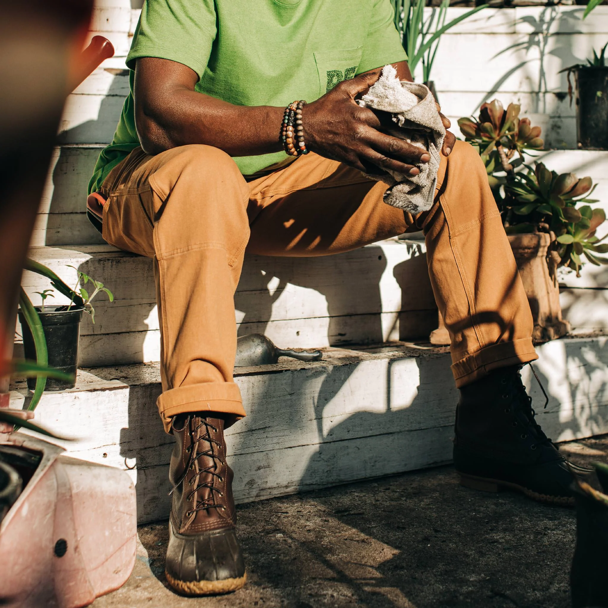 The Carpenter Pant in Cedar Boss Duck - Image 5