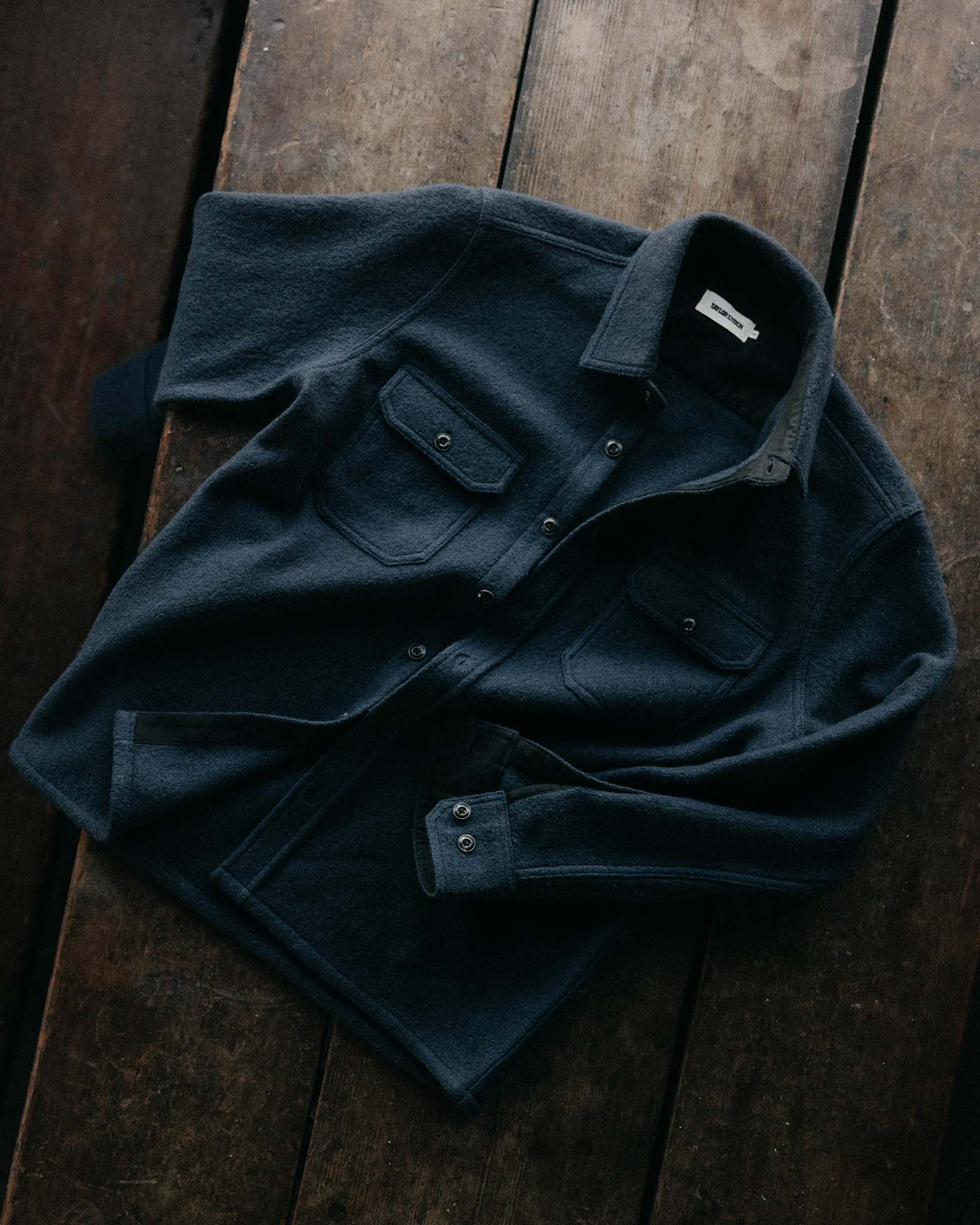 The Connor Overshirt in Dark Navy Boucle - Image 3