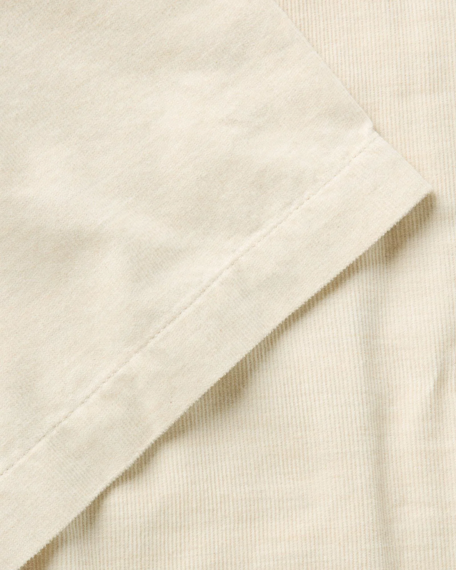 The Conrad Shirt in Heather Oat Pincord - Image 5