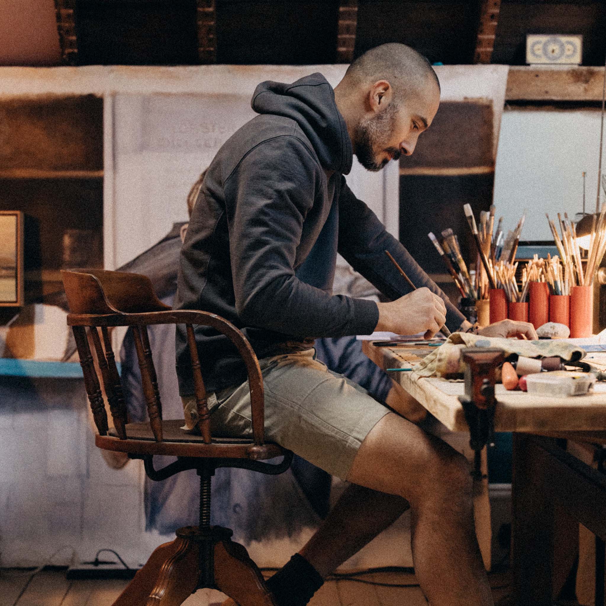 The Cotton Hemp Hoodie in Asphalt - Image 3