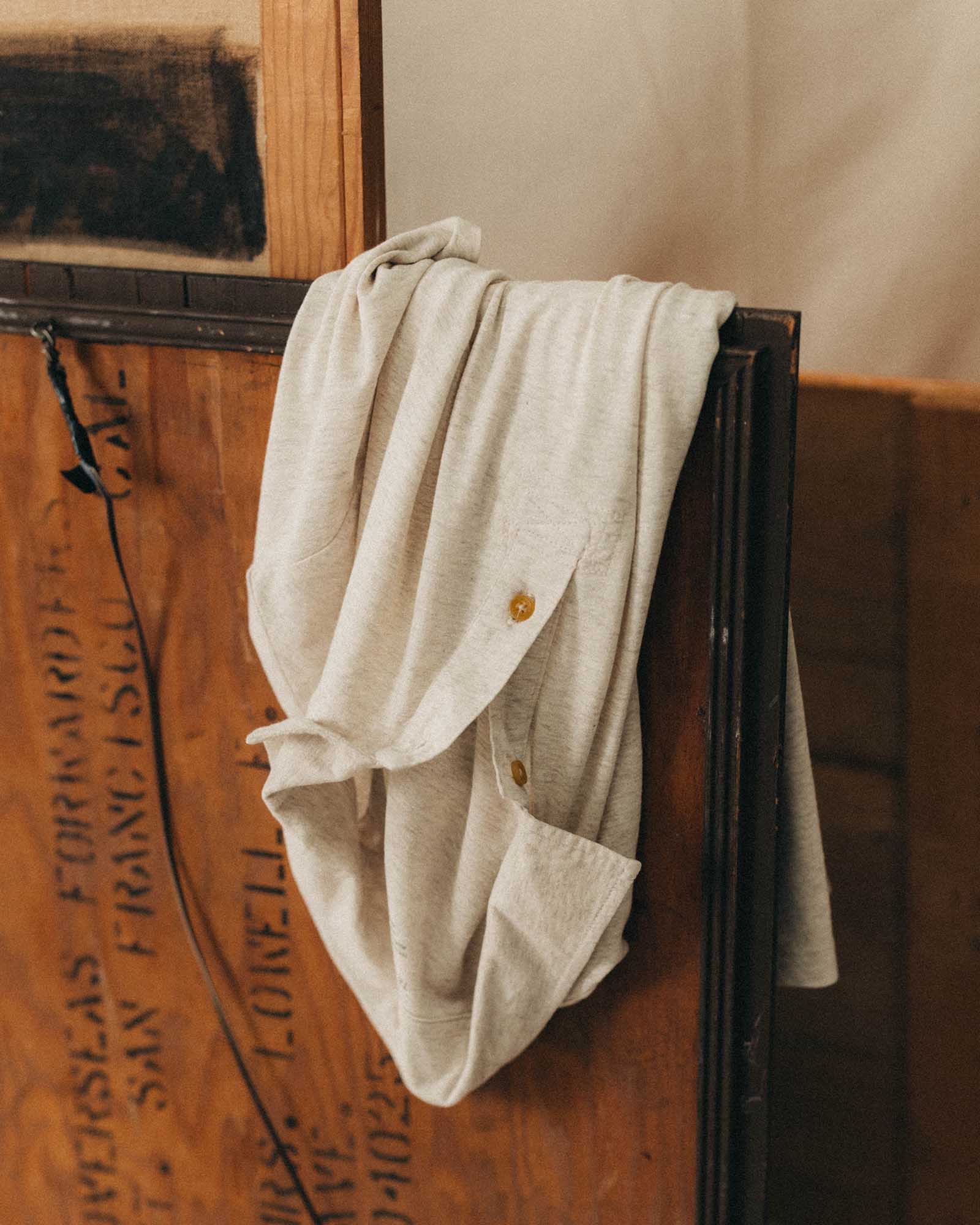 The Cotton Hemp Polo in Heather Oat - Image 4