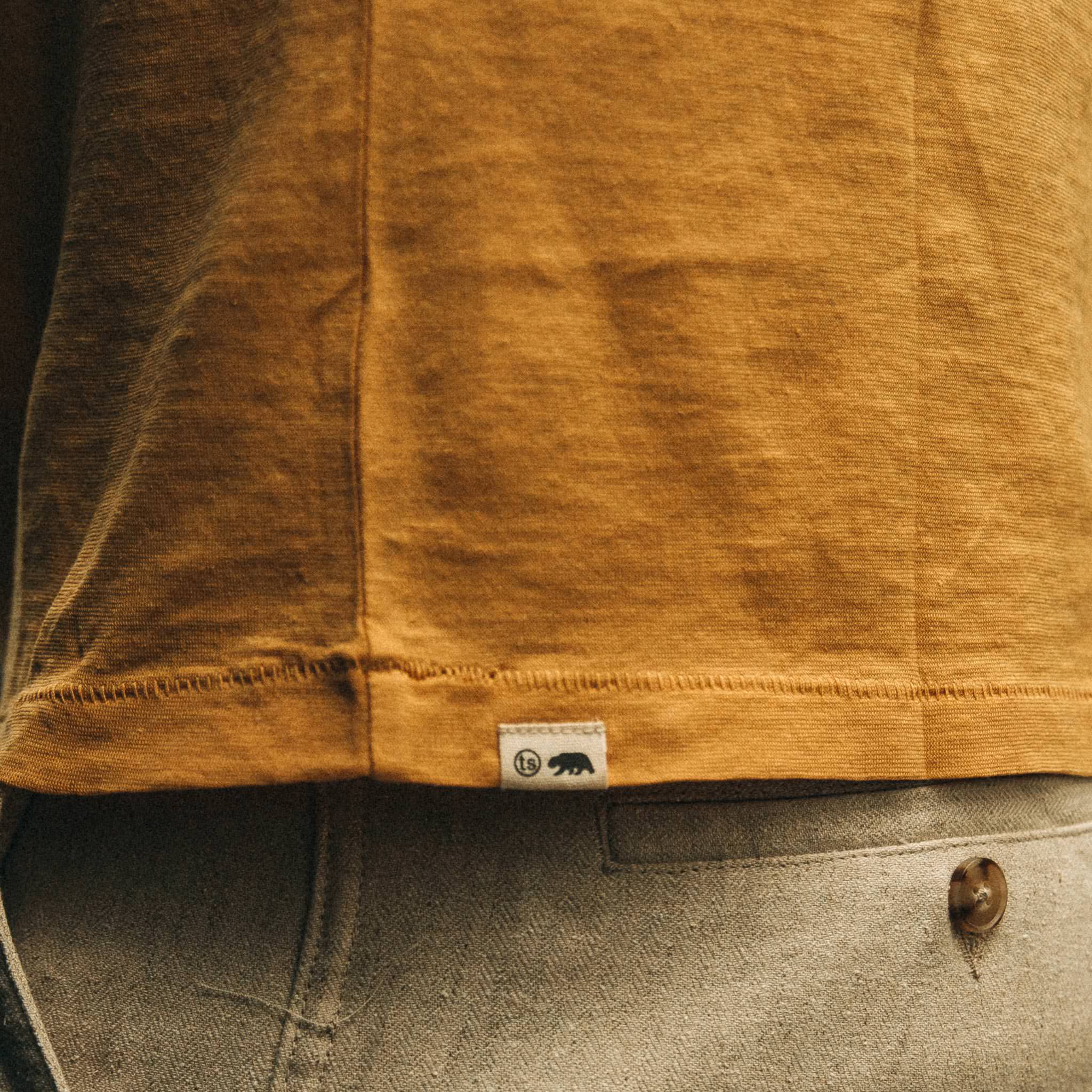 The Cotton Hemp Tee in Canary Eagle - Image 4