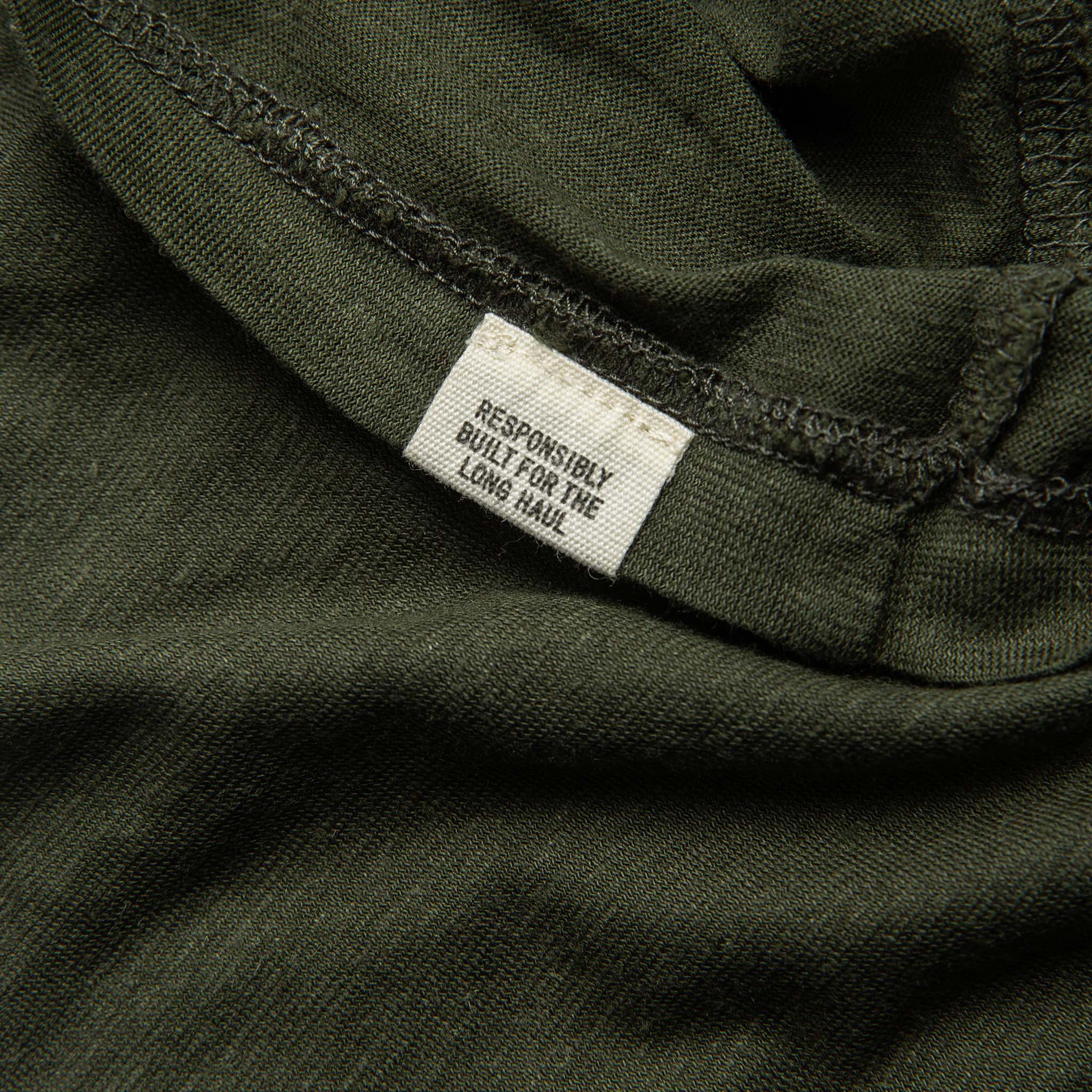 The Cotton Hemp Tee in Forest - Image 5