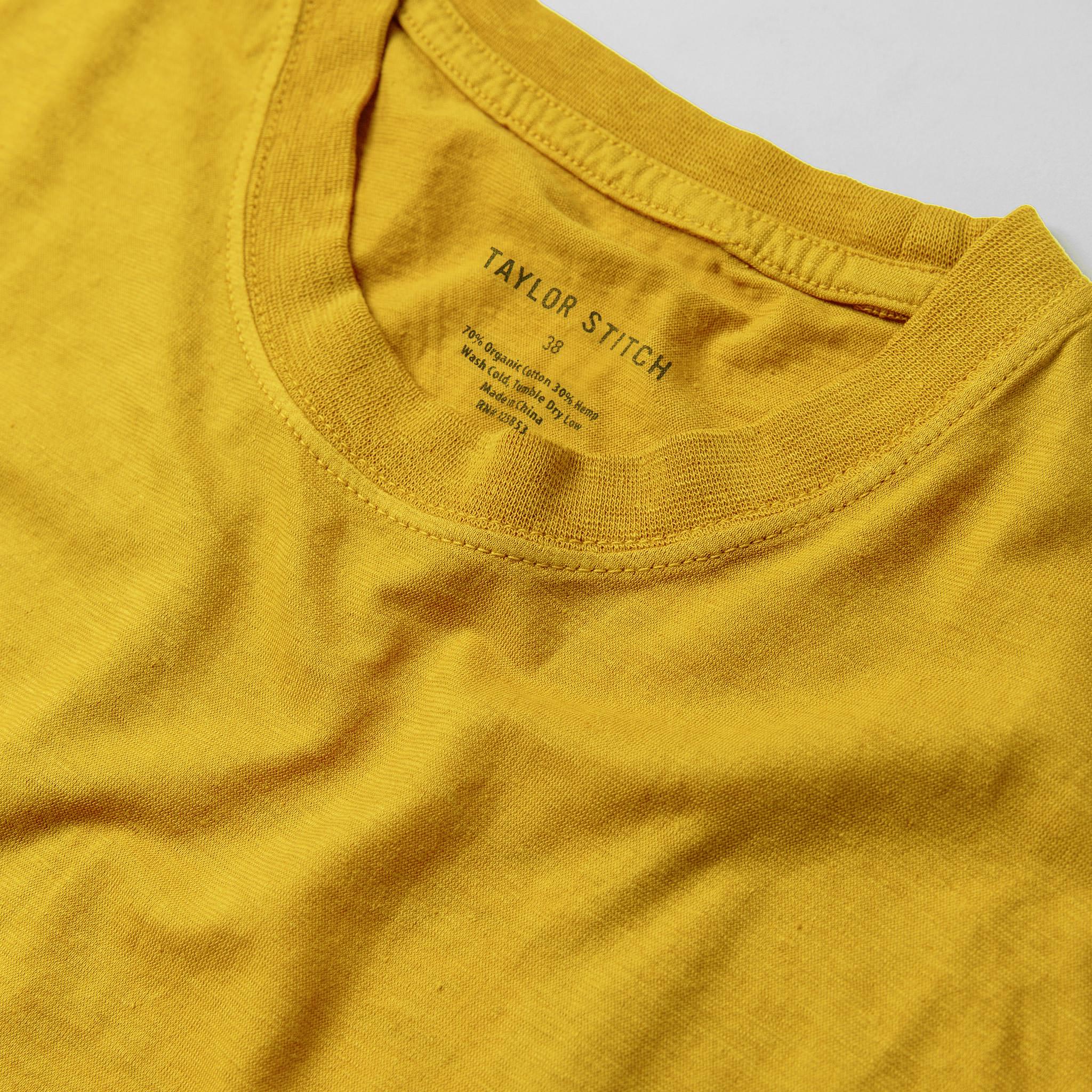The Cotton Hemp Tee in Gold - Image 5