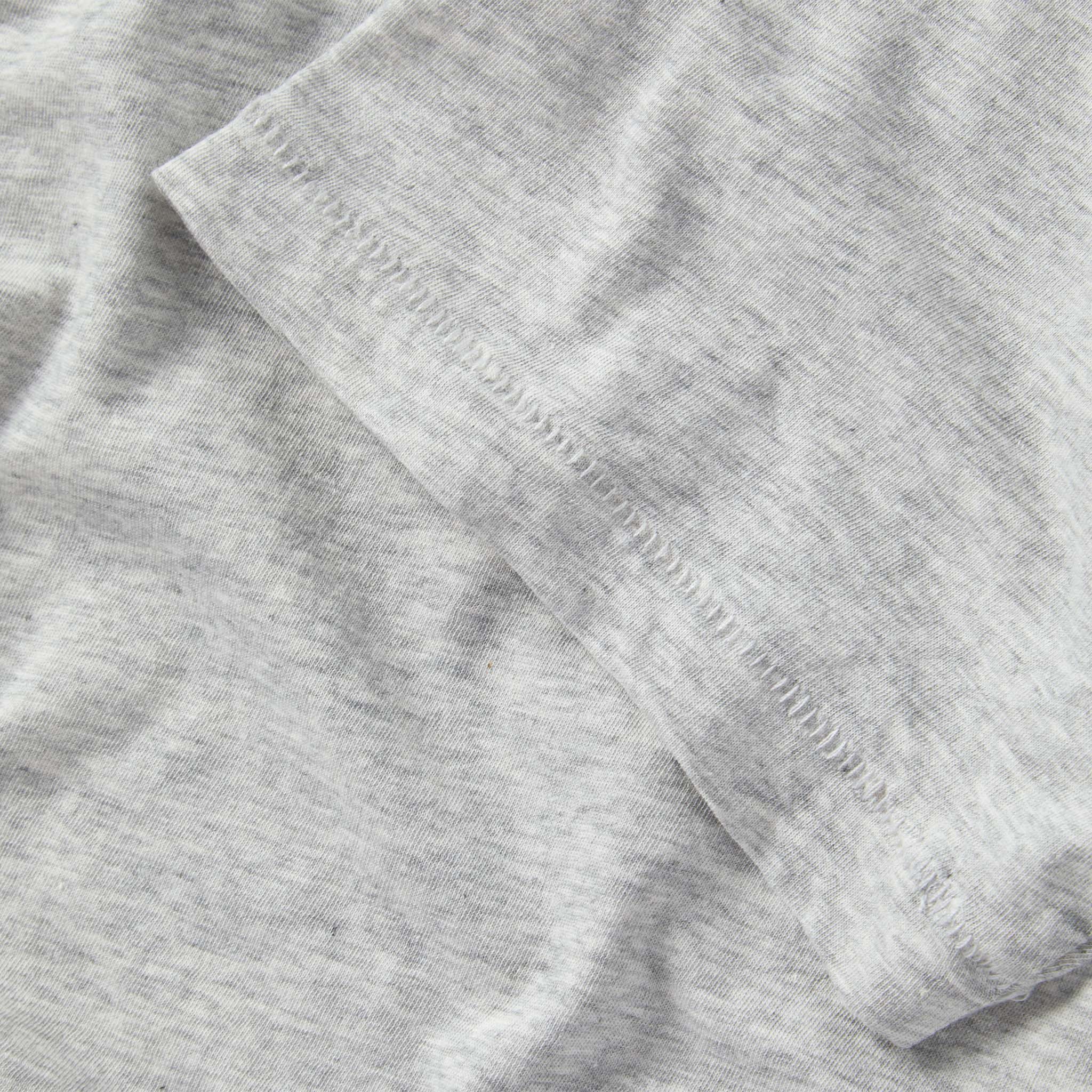 The Cotton Hemp Tee in Heather Grey - Image 8