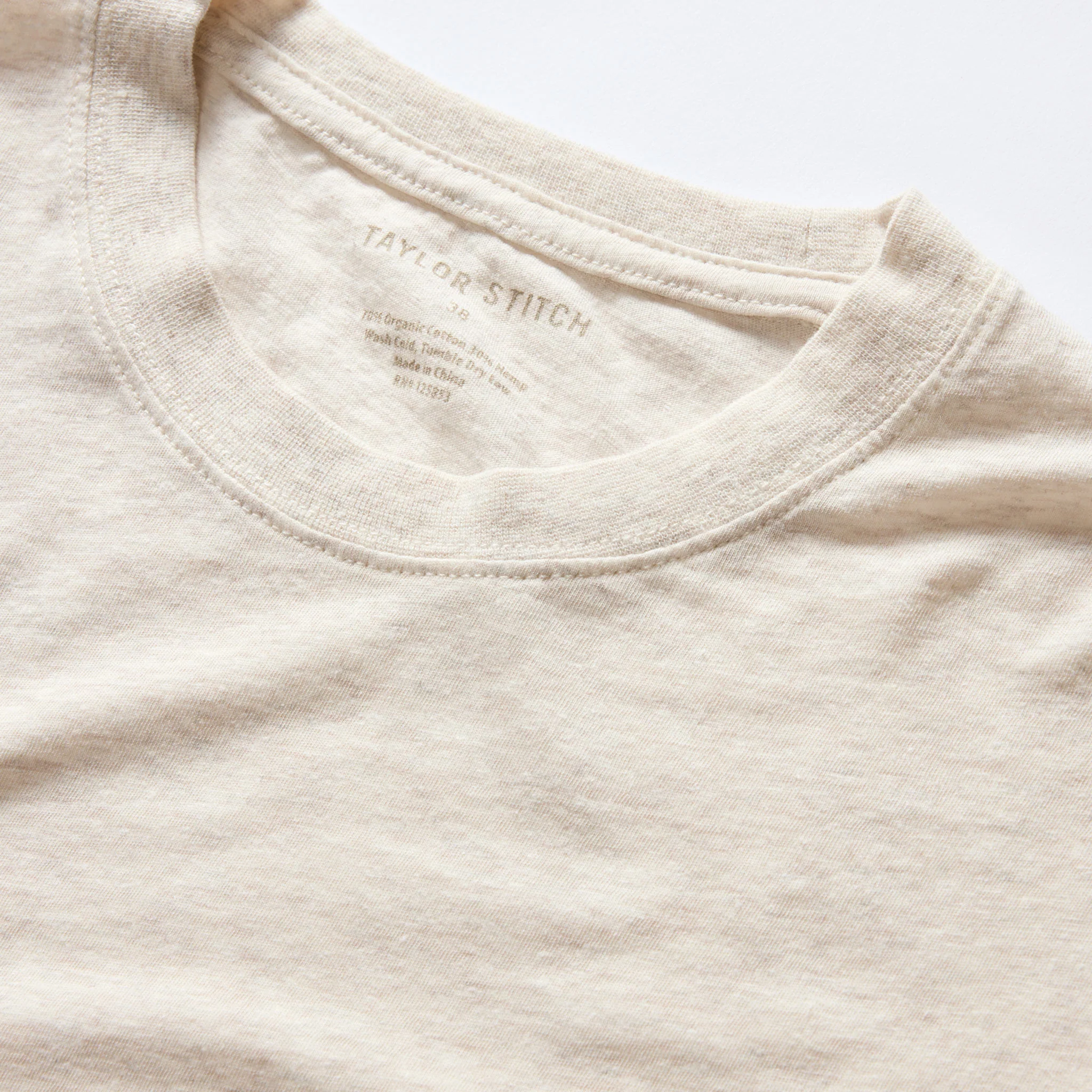 The Cotton Hemp Tee in Heather Oat - Image 4