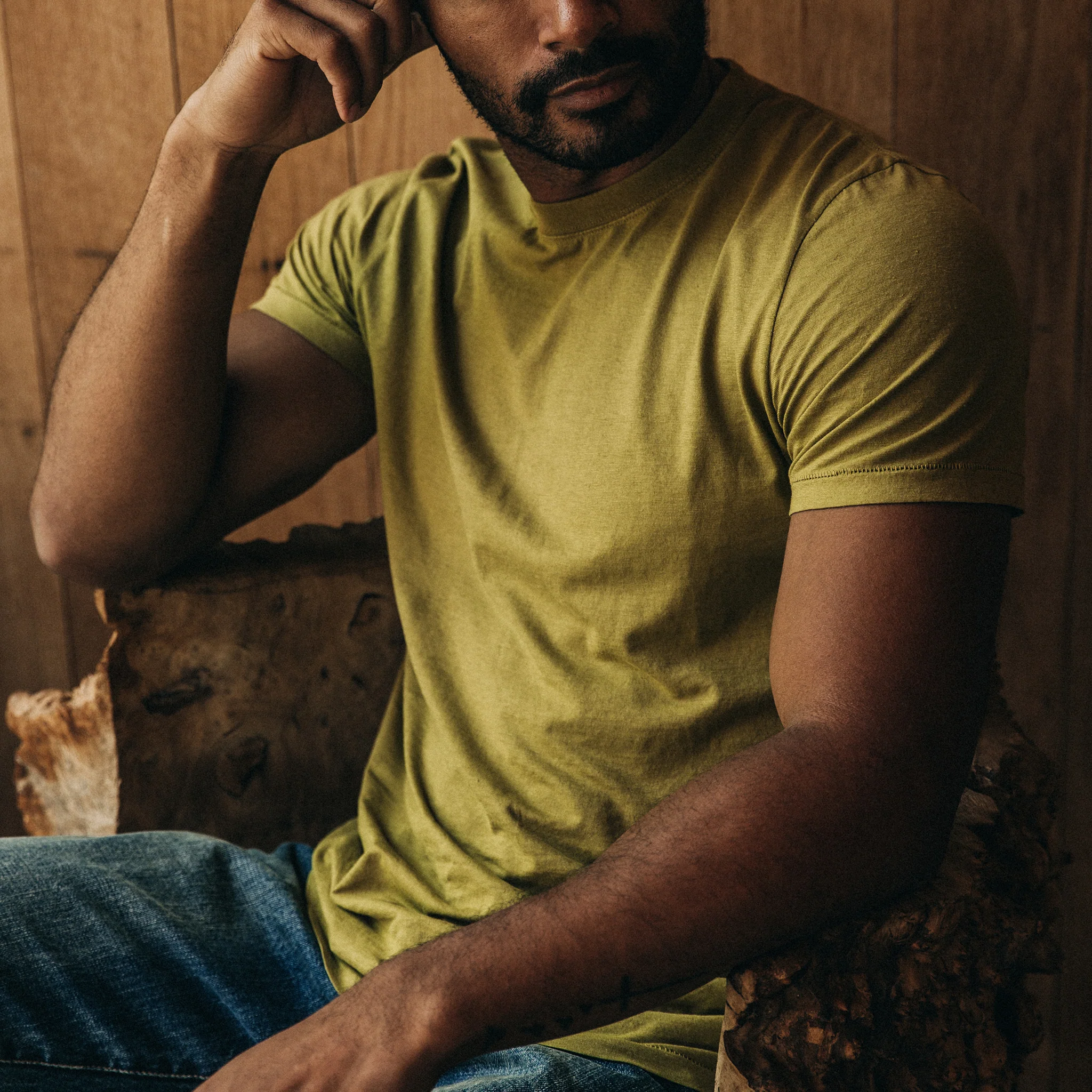 The Cotton Hemp Tee in Juniper - Image 4