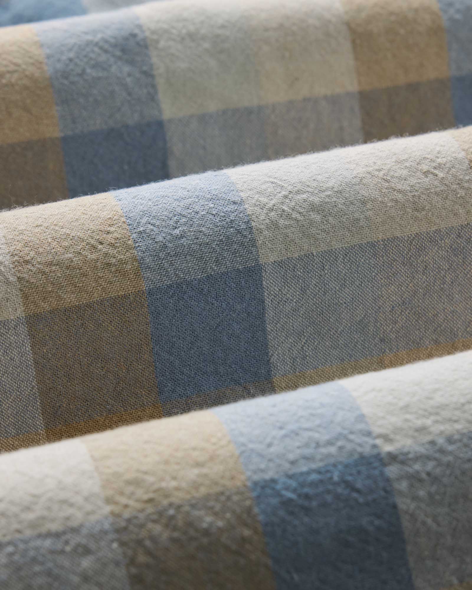 The Craftsman Shirt in Blue Sky Check - Image 7