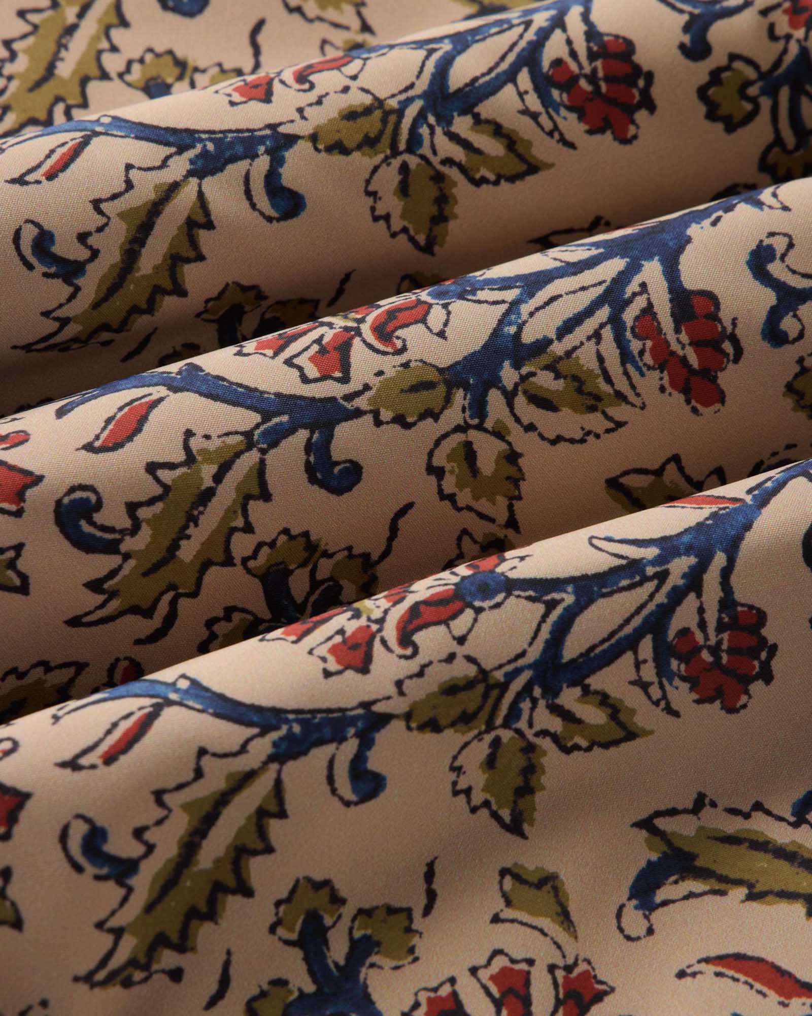 The Drift Board Short in Ivory Floral - Image 7