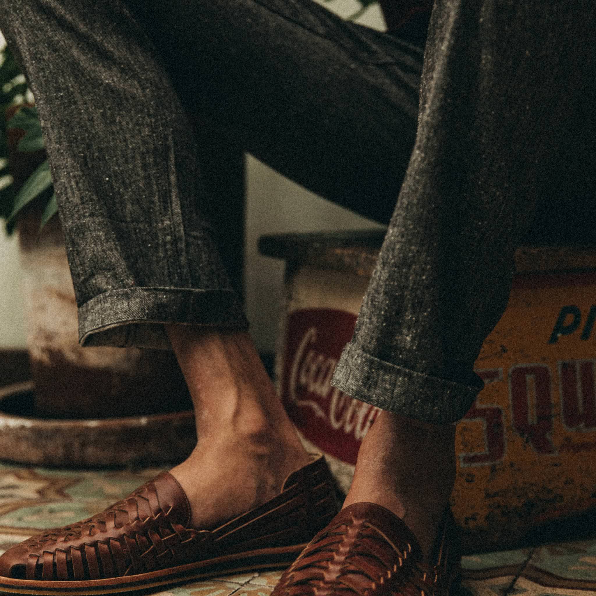 The Easy Pant in Espresso Linen - Image 4
