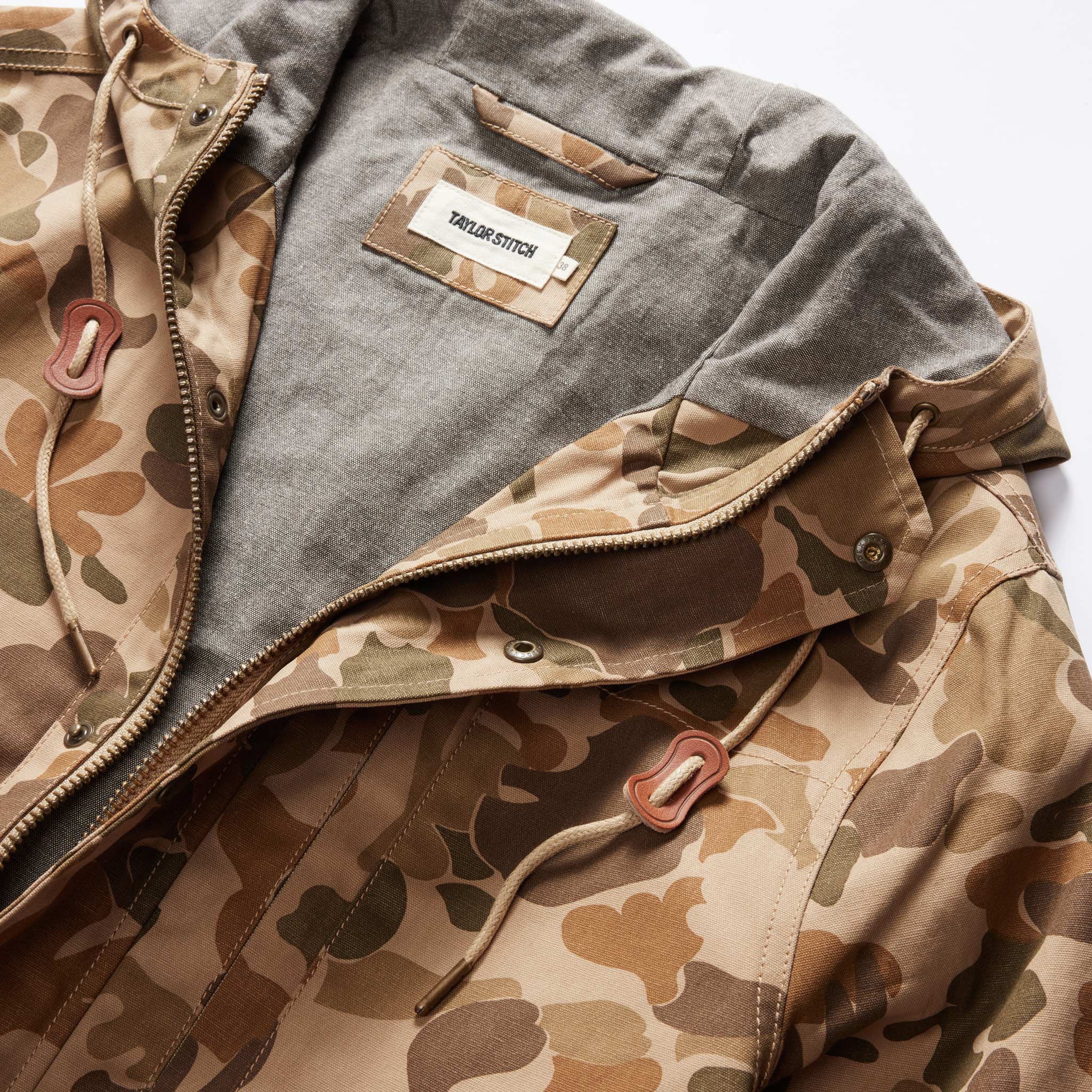 The Explorer Jacket in Vintage Arid Camo Dry Wax - Image 8