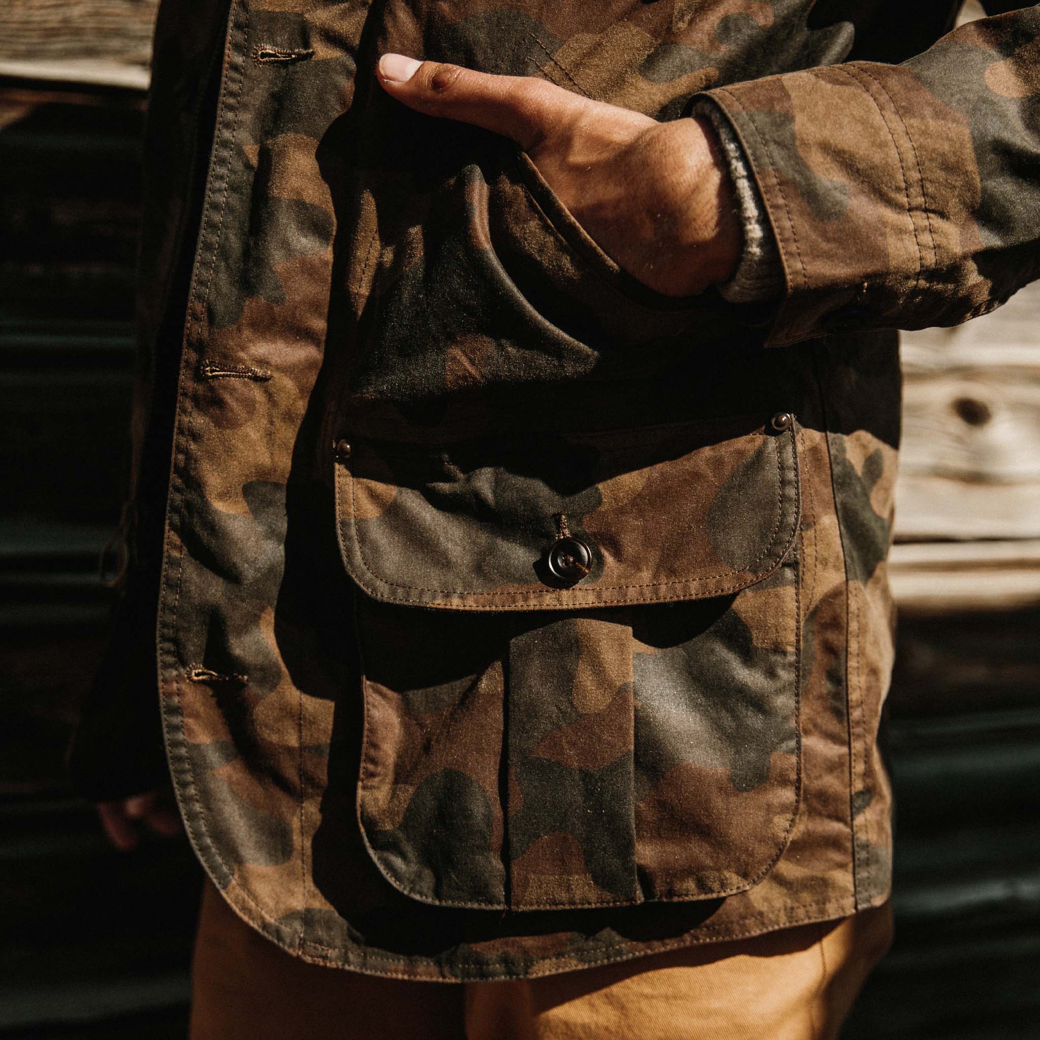 The Field Jacket in Camo - Image 4