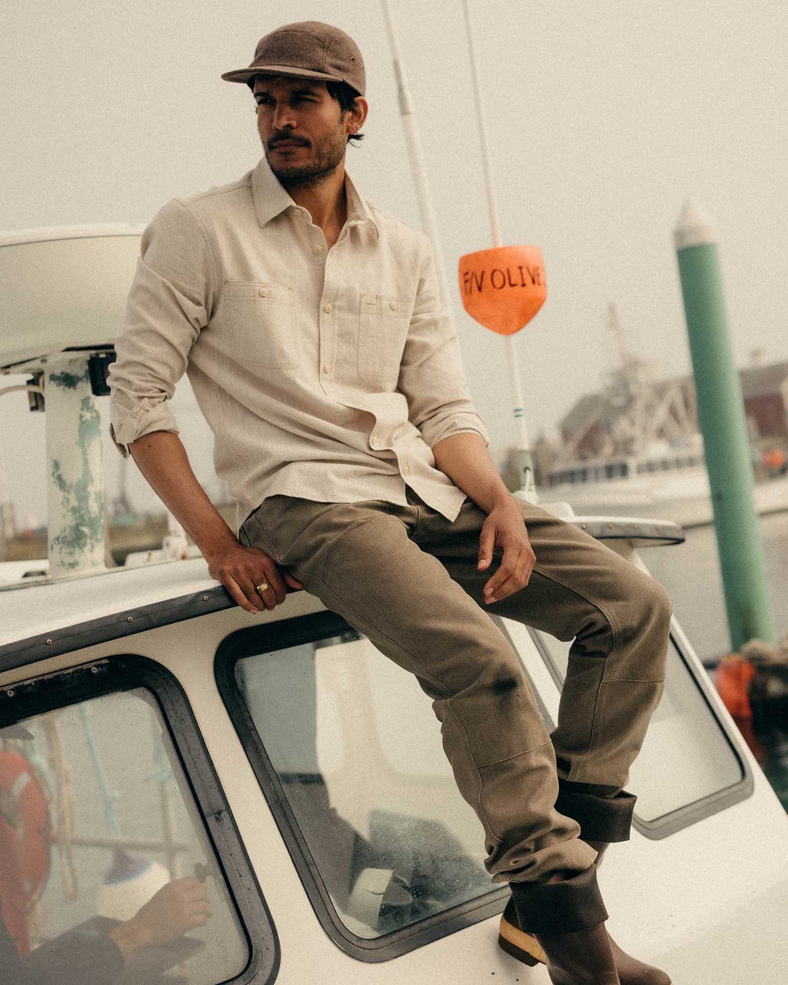 The Foundry Shirt in Natural Chambray - Image 4