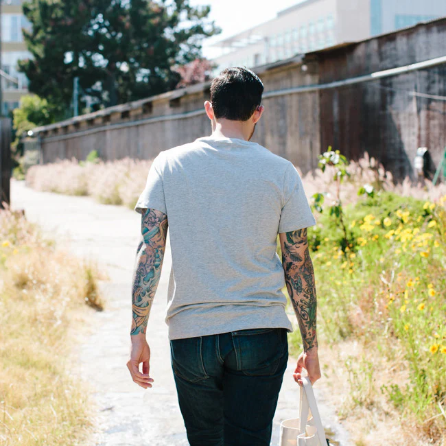 The Crewneck Pocket Tee in Heather Grey - Image 4