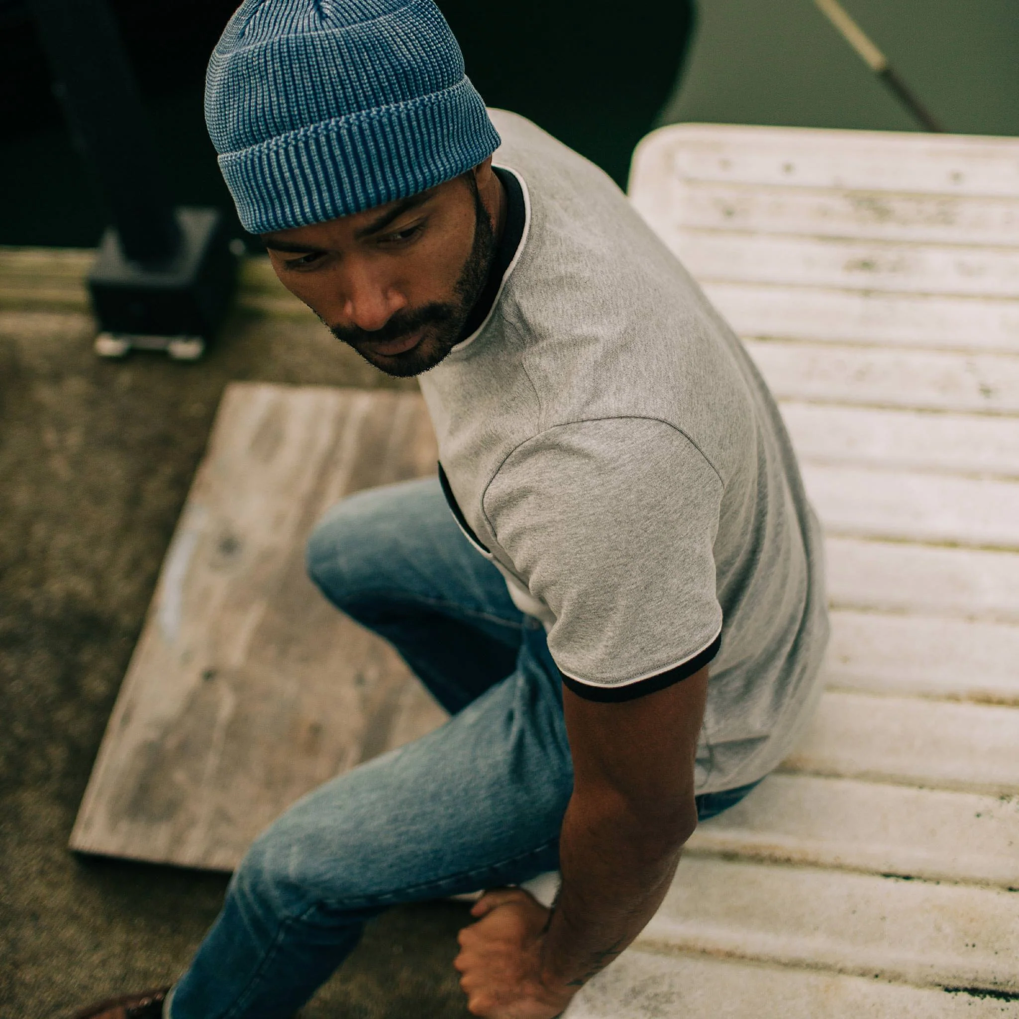 The Heavy Bag Ringer Tee in Aluminum - Image 4