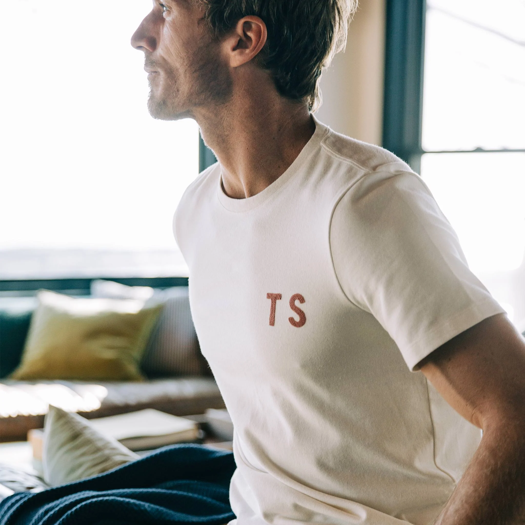 The Embroidered Heavy Bag Tee in Natural TS - Image 4