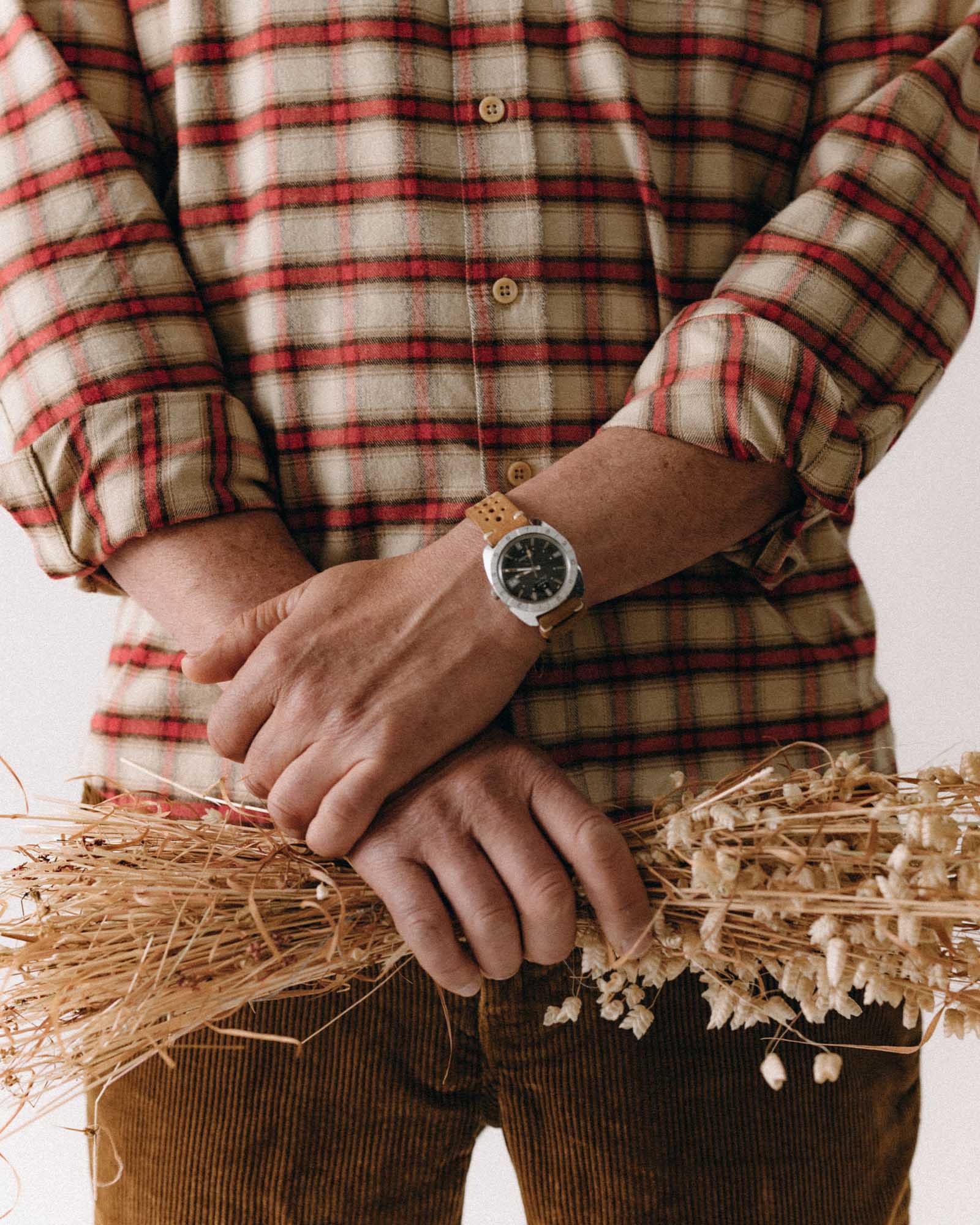 The Jack in Cardinal Plaid Flannel - Image 3