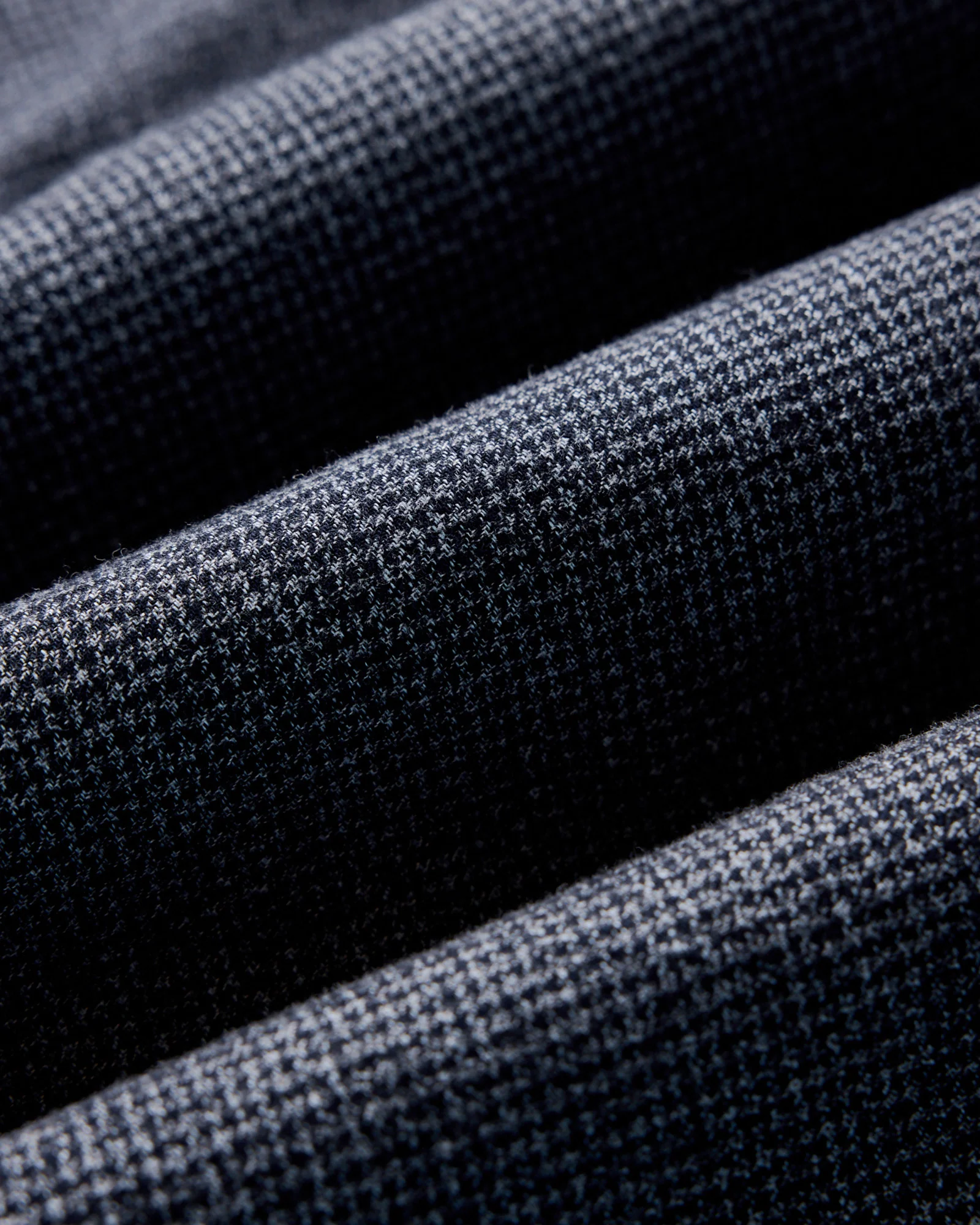 The Jack in Dark Navy Houndstooth - Image 10