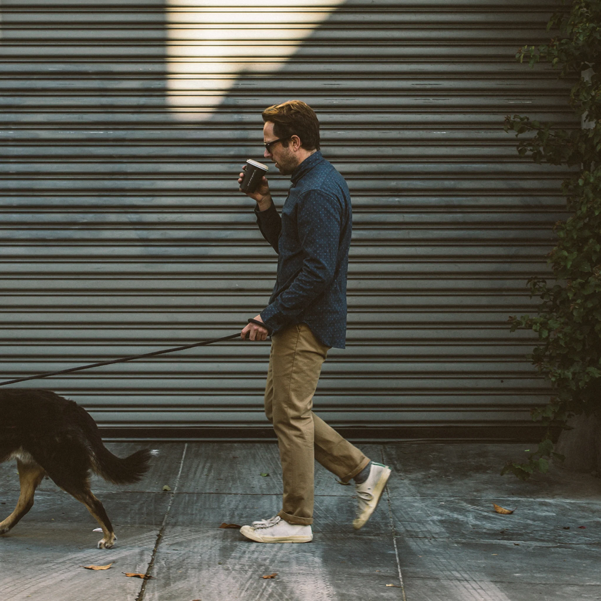 The Slim Chino in Khaki - Image 2