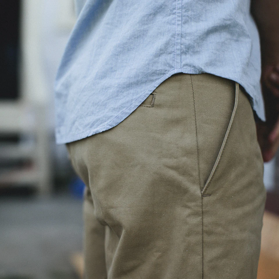 Traveler Shorts in Khaki Twill - Image 2