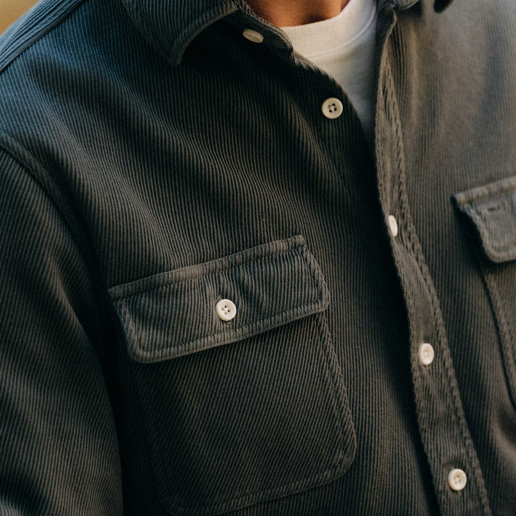 The Ledge Shirt in Deep Sea Twill - Image 3