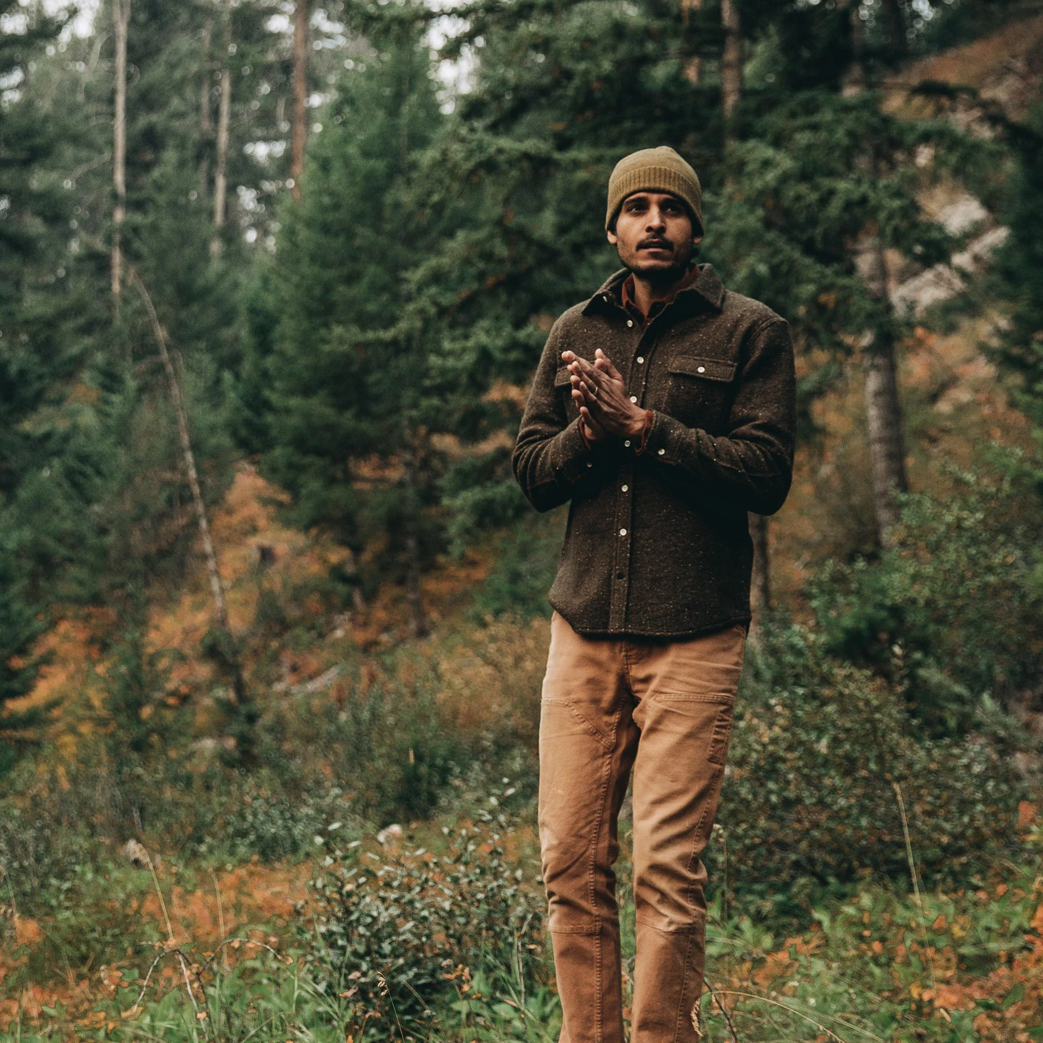 The Leeward Shirt in Olive Donegal - Image 6