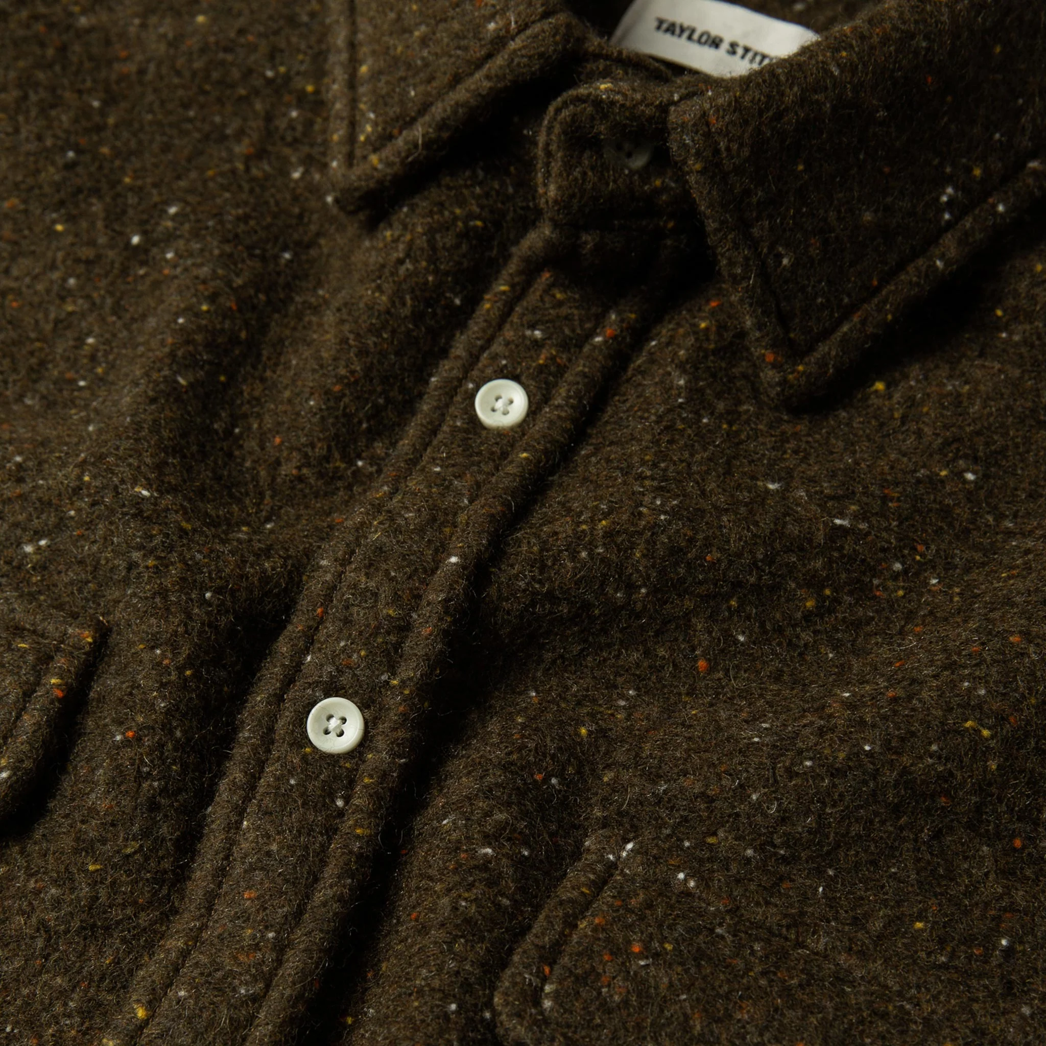 The Leeward Shirt in Olive Donegal - Image 7