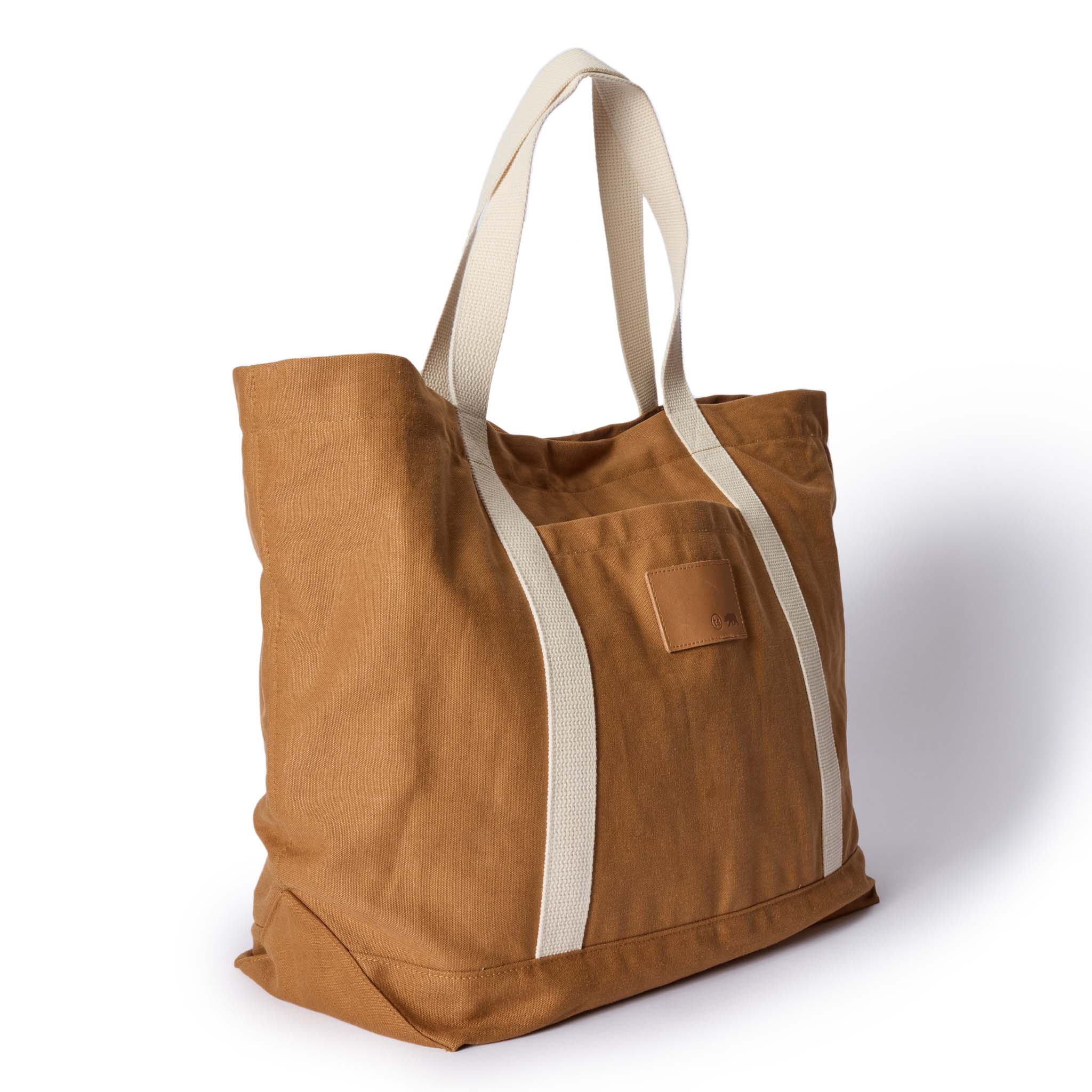 The Market Tote in Cedar Boss Duck - Image 4